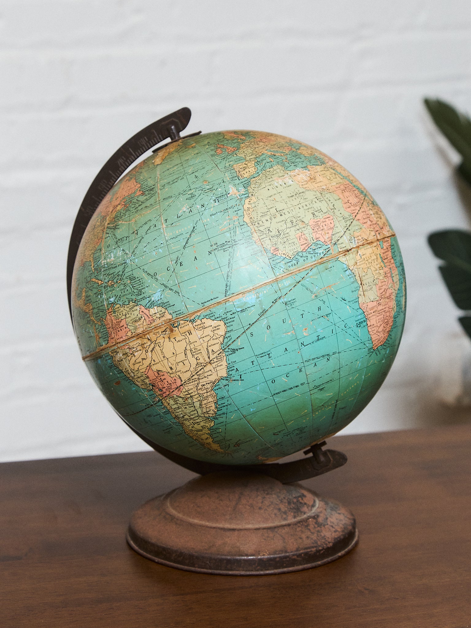 1930s 10” Globe - Image 3