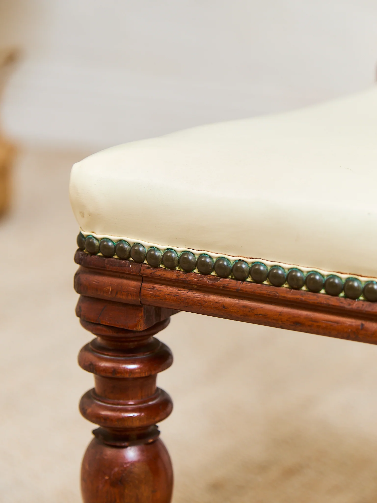 1940’s Carved Sweetheart Chairs Set of 6 - Image 11