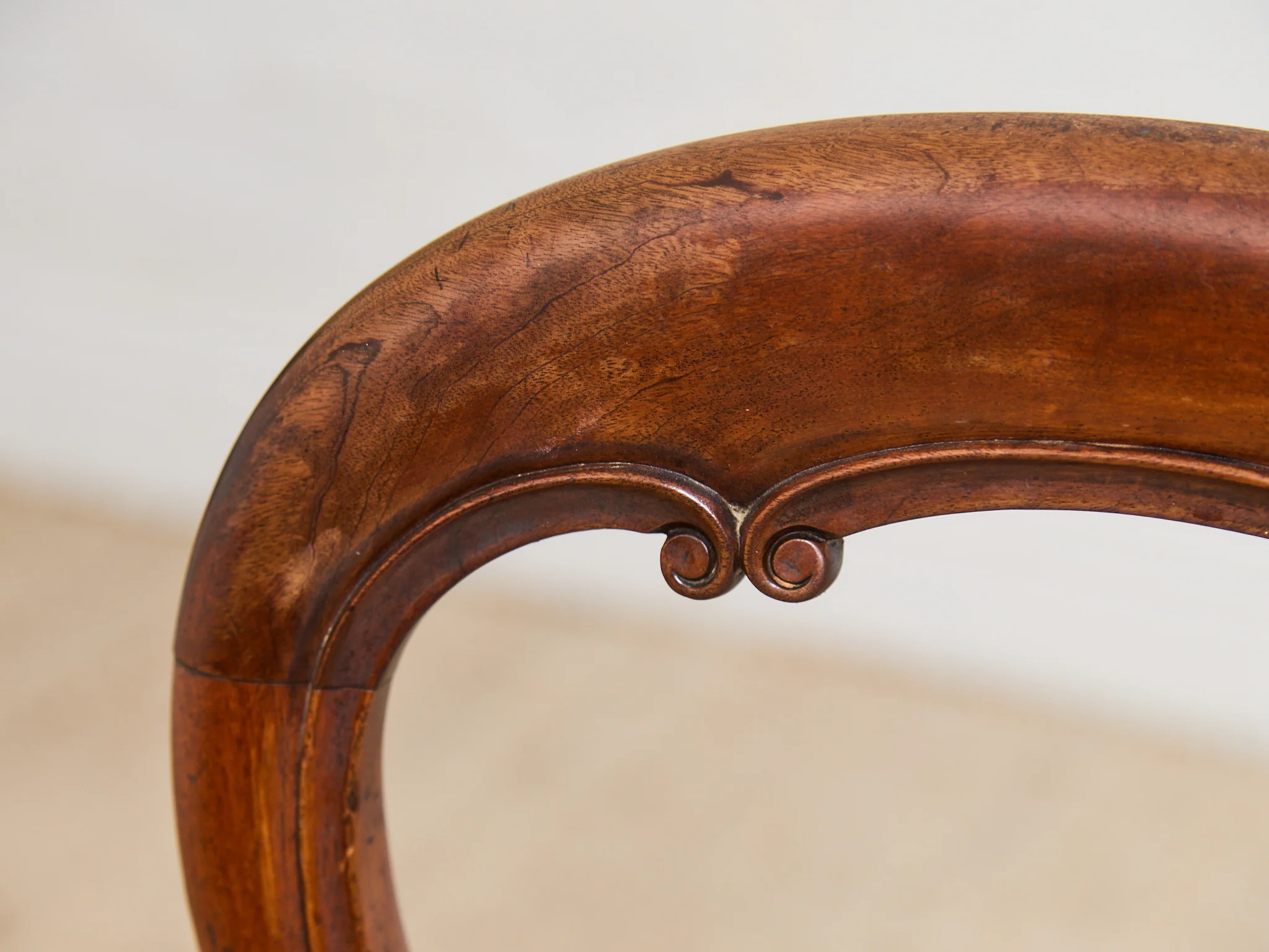 1940’s Carved Sweetheart Chairs Set of 6 - Image 15