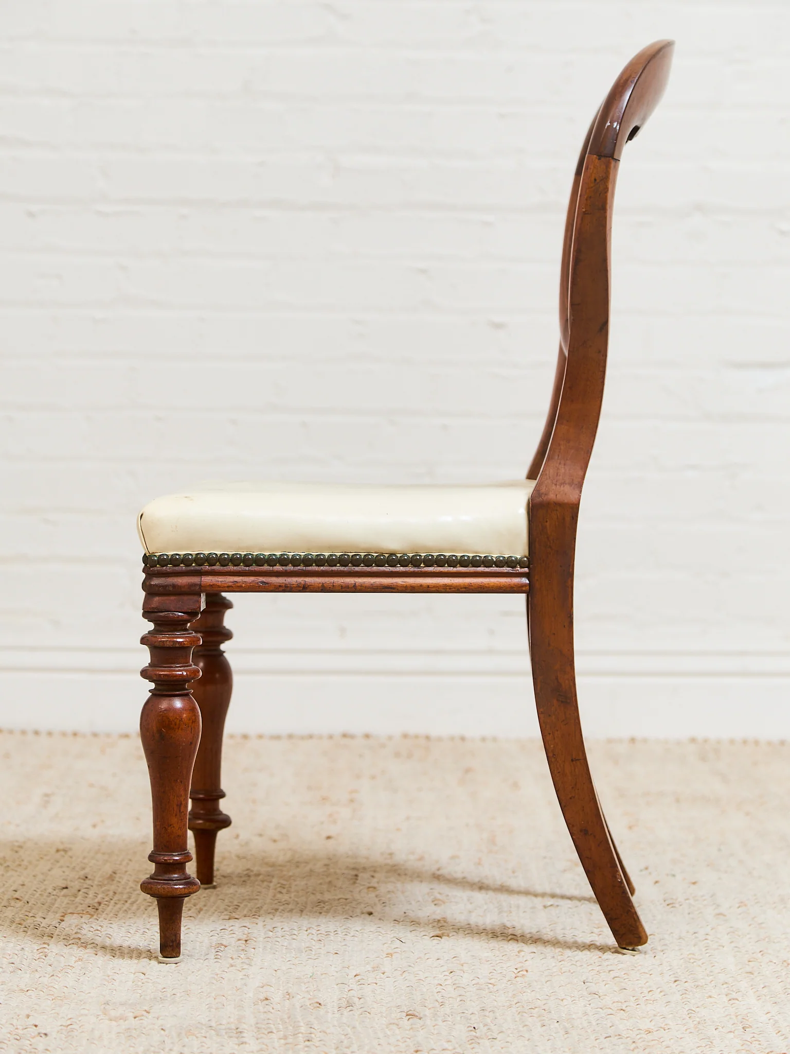 1940’s Carved Sweetheart Chairs Set of 6 - Image 18