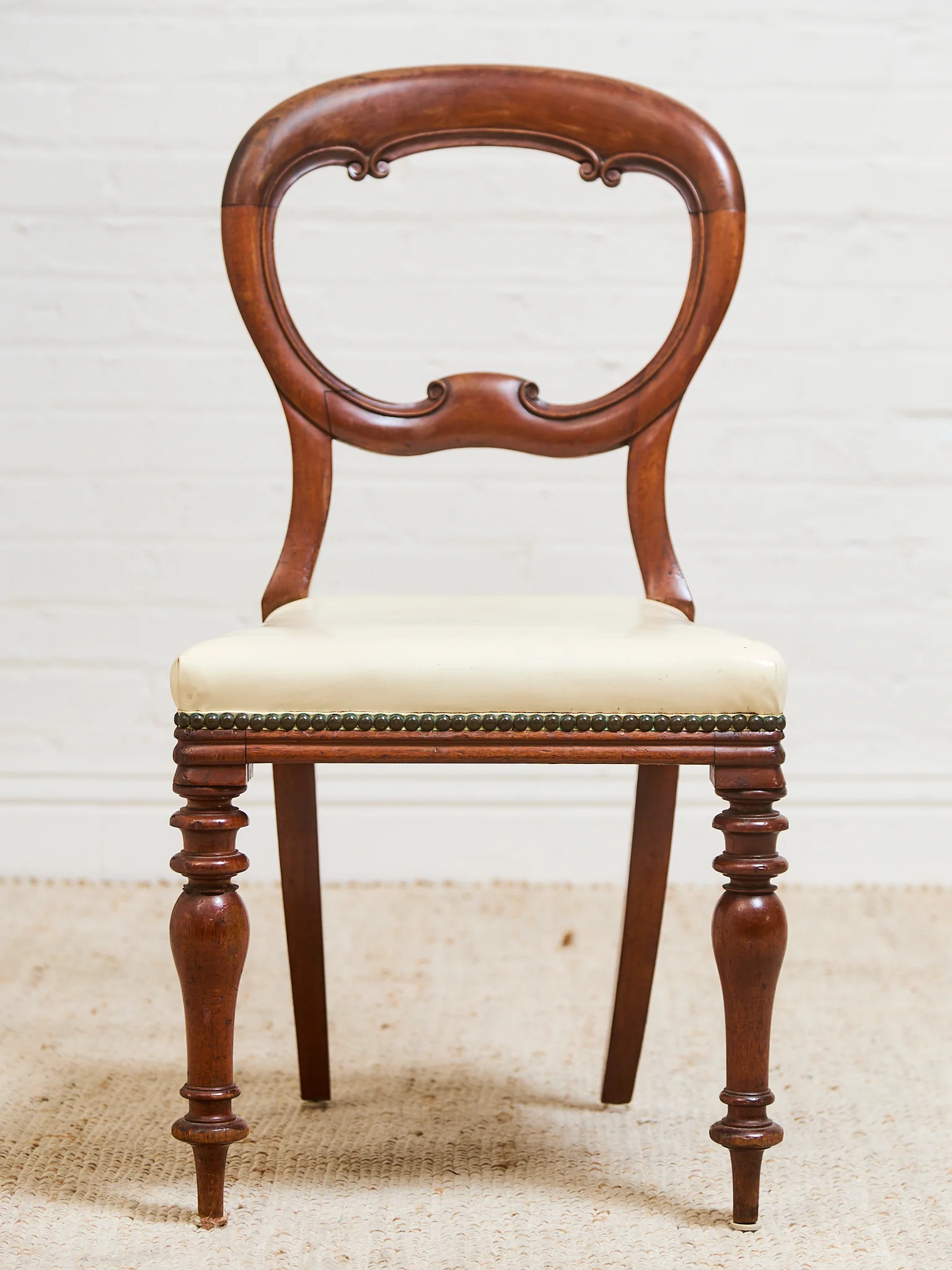 1940’s Carved Sweetheart Chairs Set of 6 - Image 6