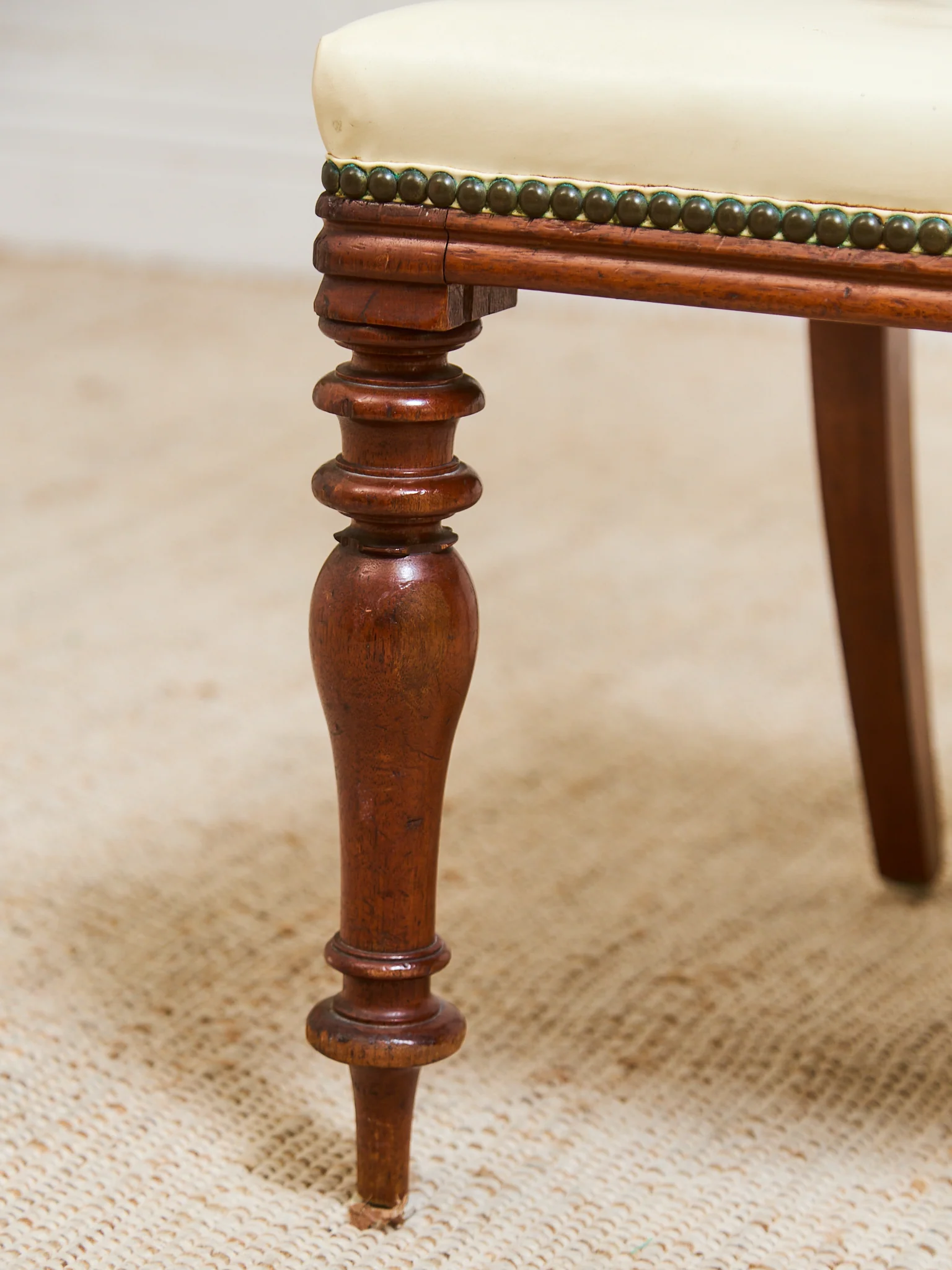 1940’s Carved Sweetheart Chairs Set of 6 - Image 8