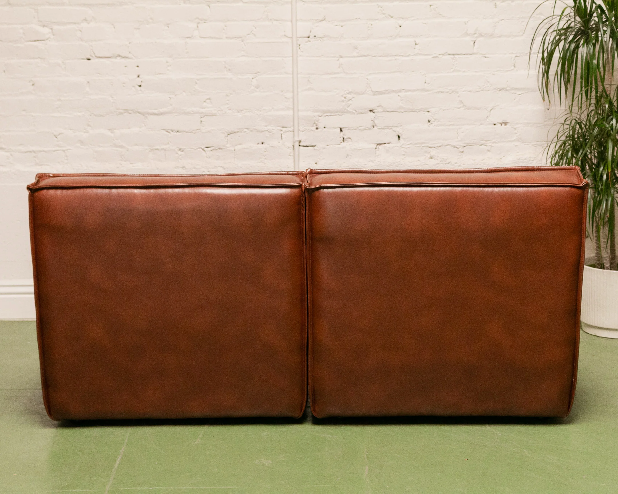 2 Piece Juno in Recycled Leather Loveseat - Image 15