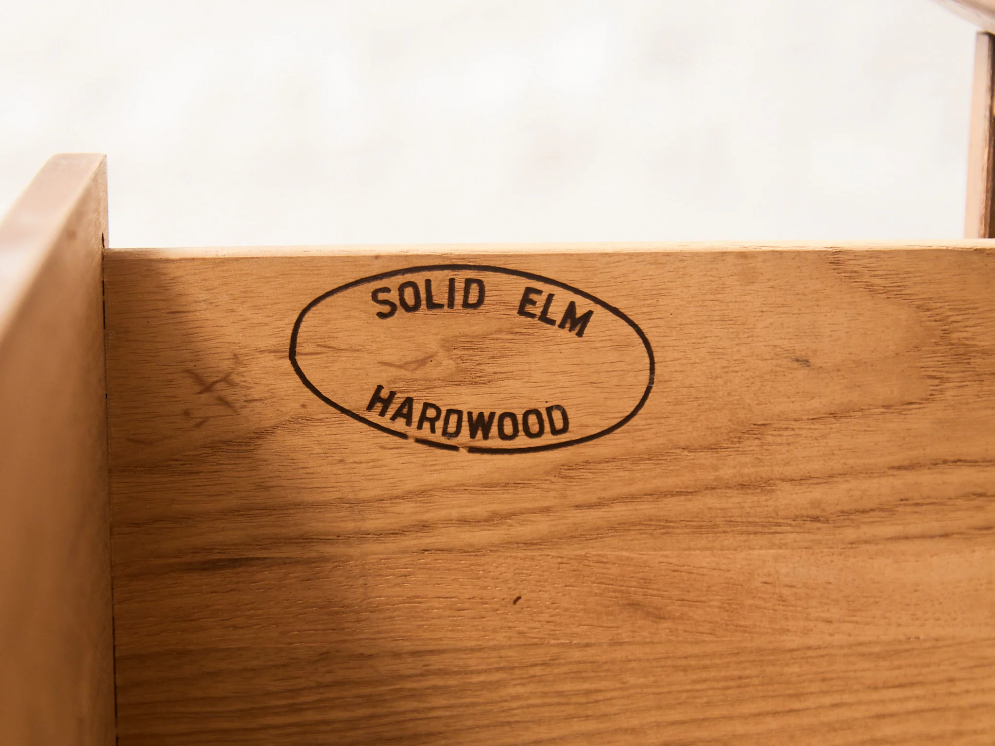 9 Drawer Elmwood Dresser - Image 21