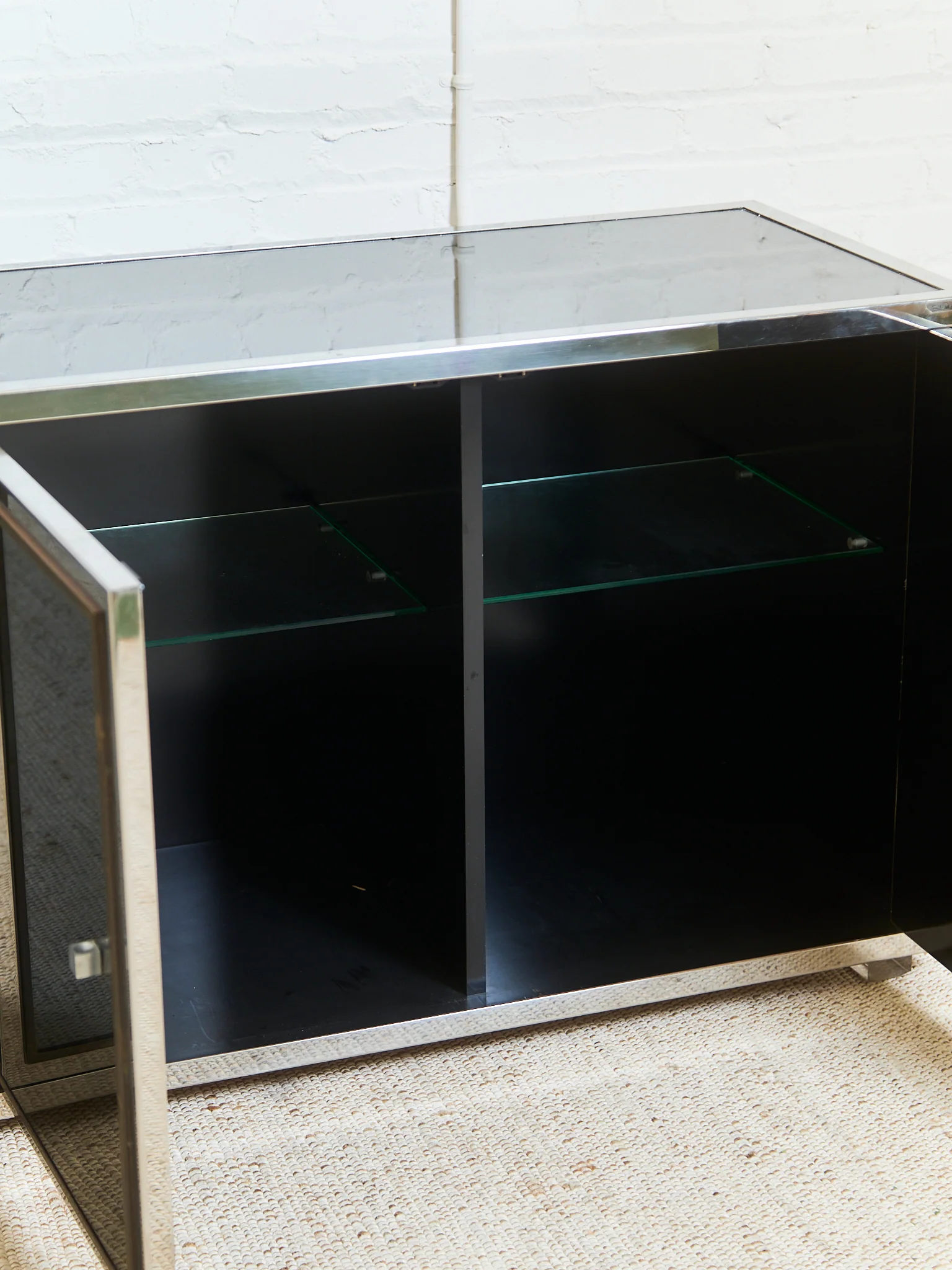Angolo Metal Arte in Italy, 1960s Chrome and Mirror Glass Sideboard - Image 23