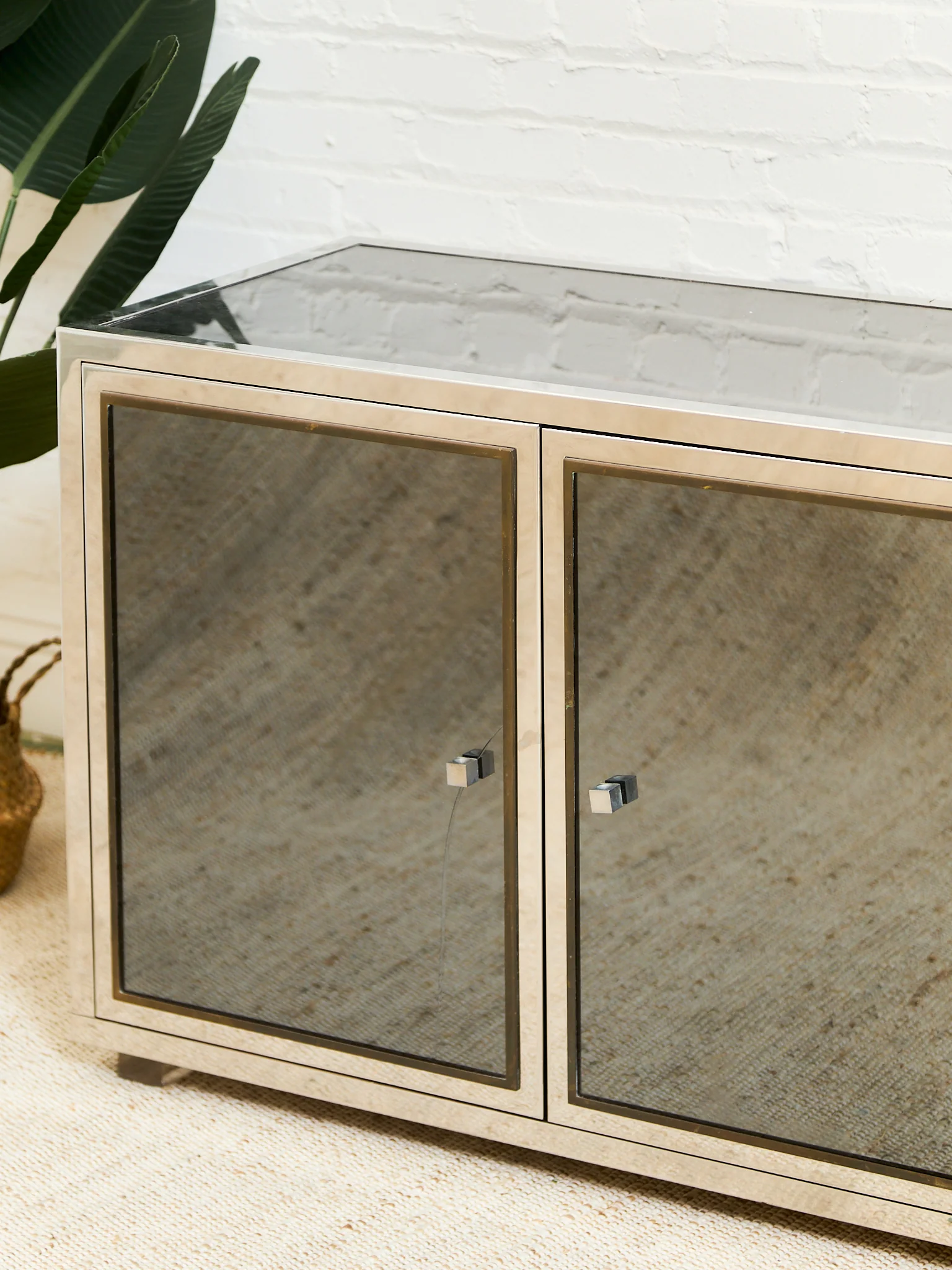 Angolo Metal Arte in Italy, 1960s Chrome and Mirror Glass Sideboard - Image 4