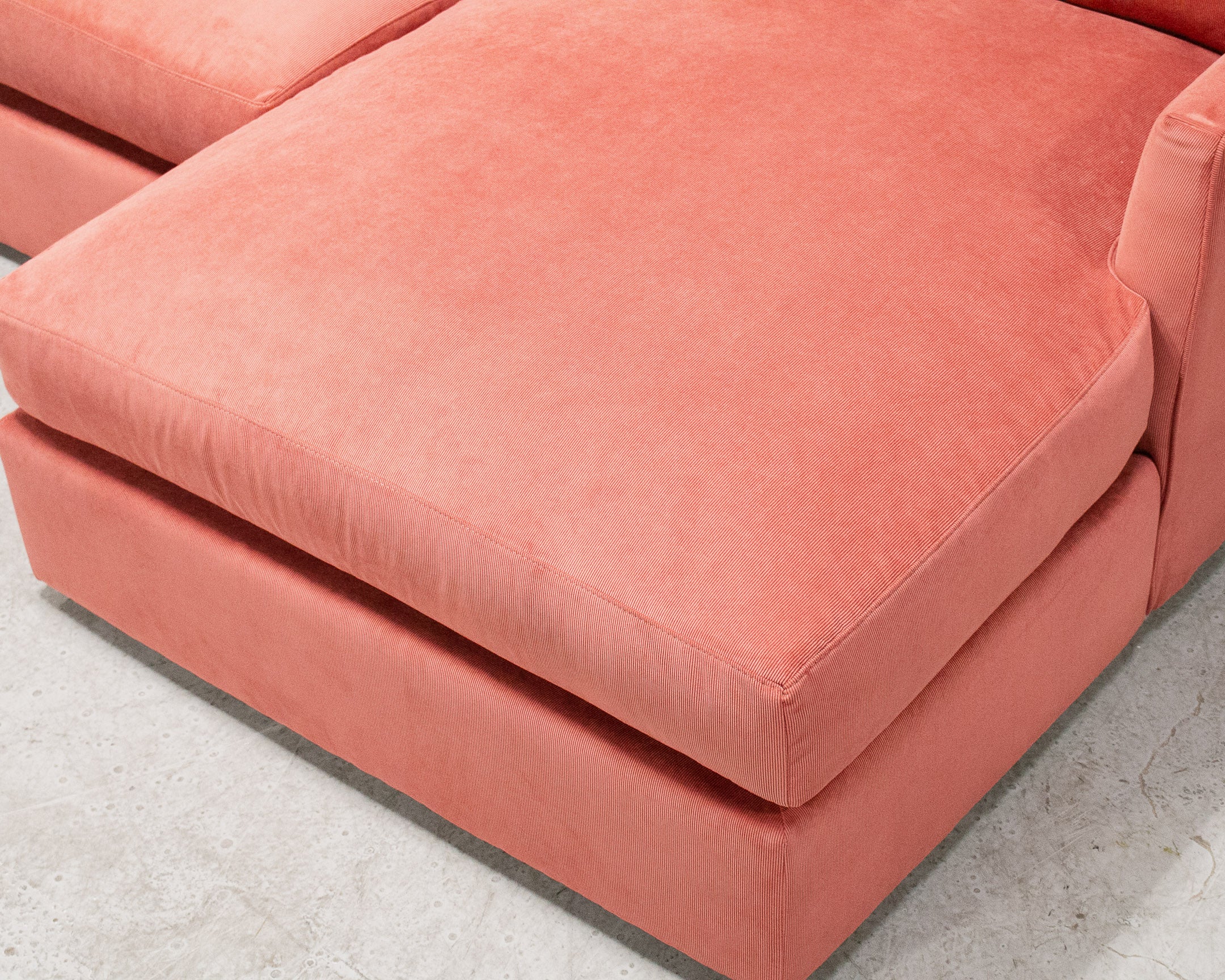 Armless Michonne w Cuddle Chaise in Parallel Paprika - Image 5