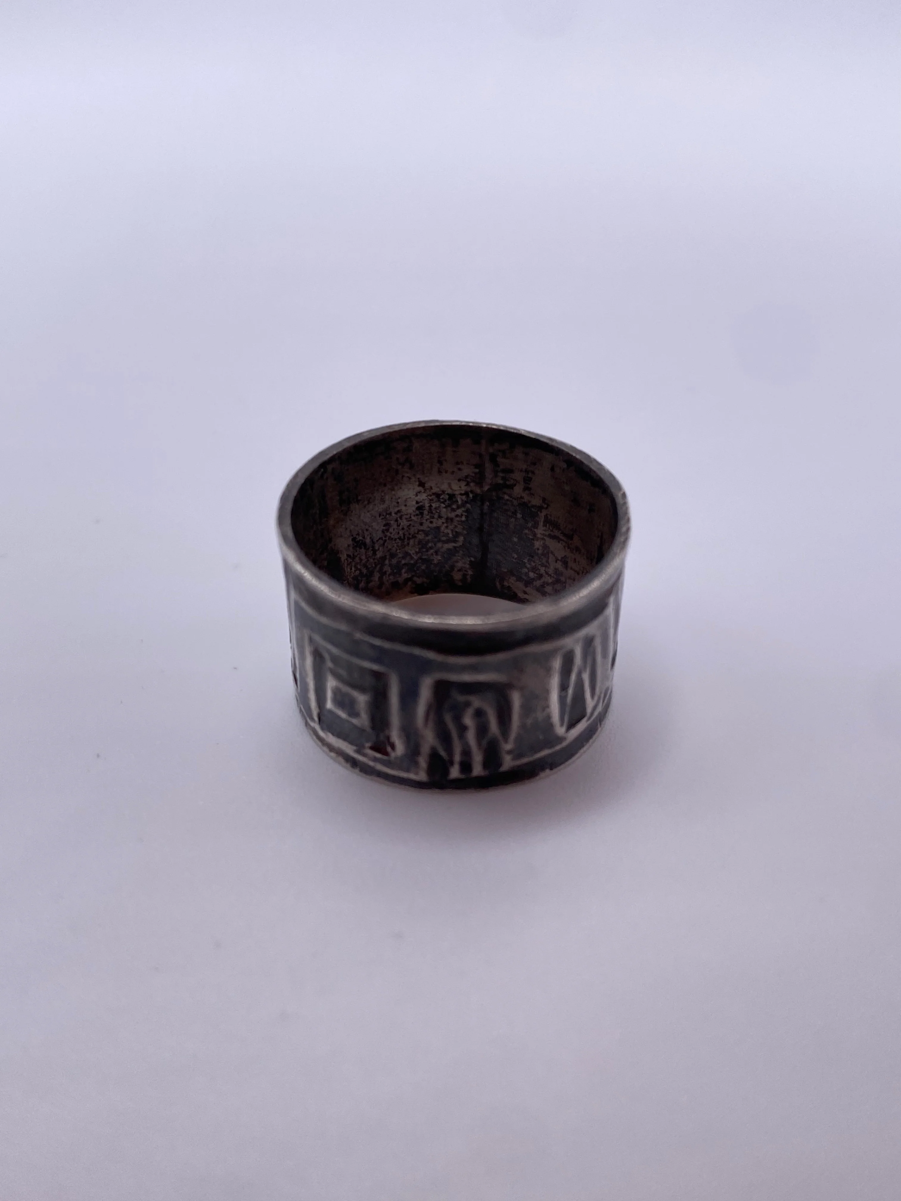 Artisanal Brutalist Silver Ring - Image 4