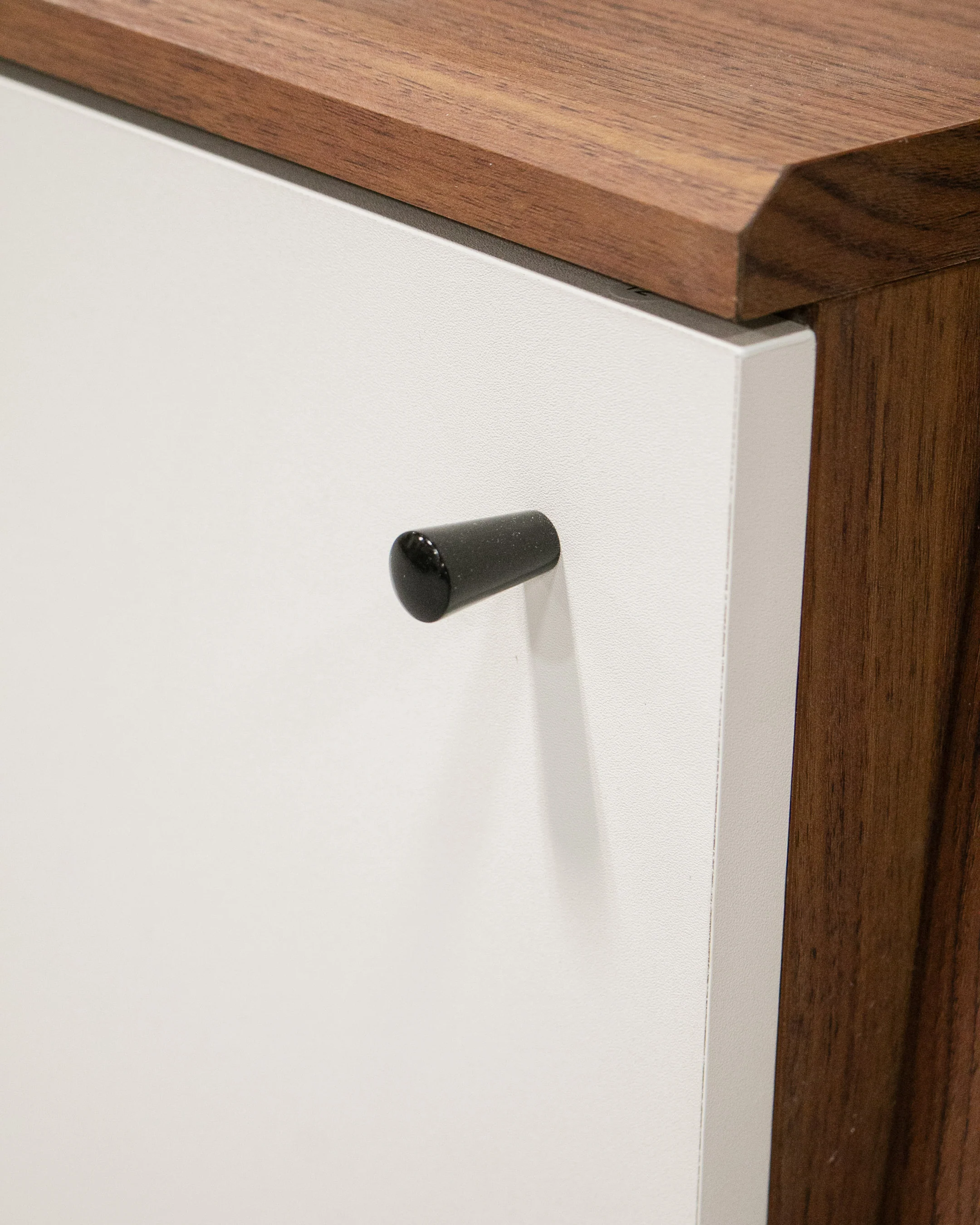 Brea Narrow Shelf with white accents - Image 6