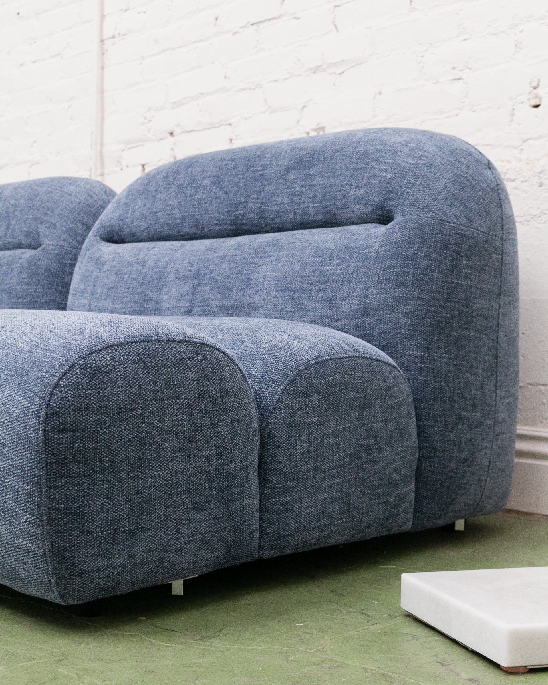 Cosmo 5 Piece Curved Sofa - Image 12