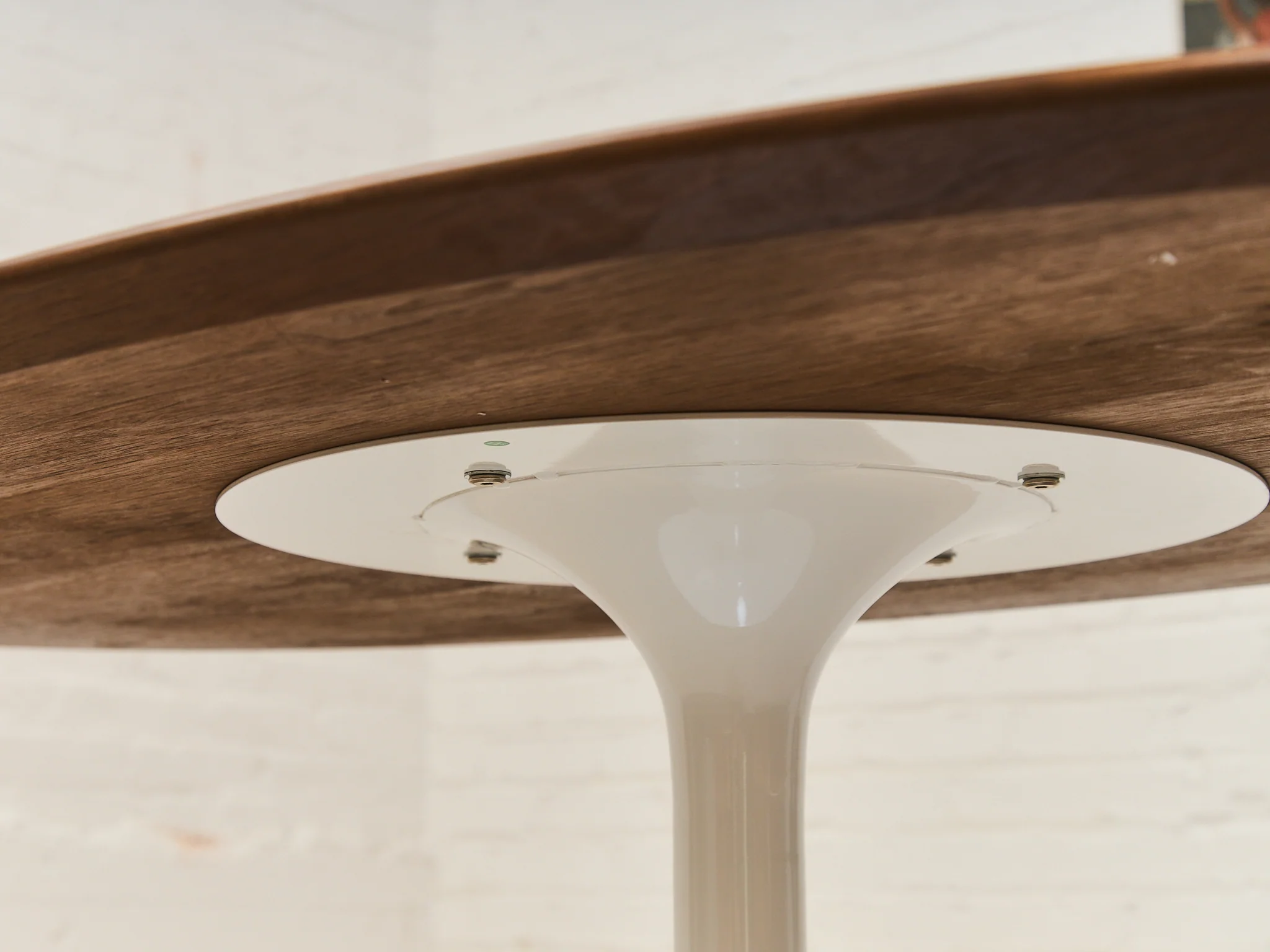 Daisy Oval Walnut 60 inch Dining Table - Image 9