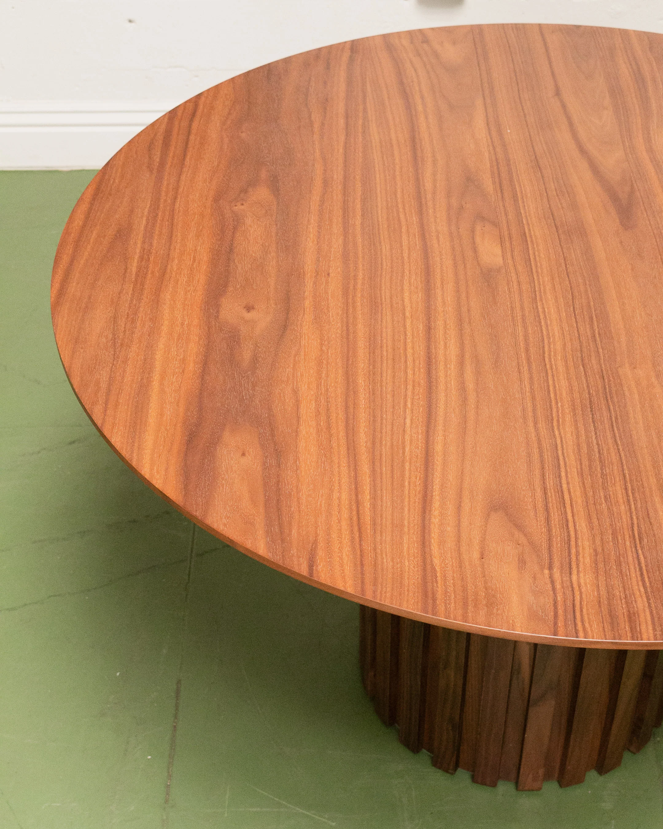 Dalia Round Table in Walnut - Image 4