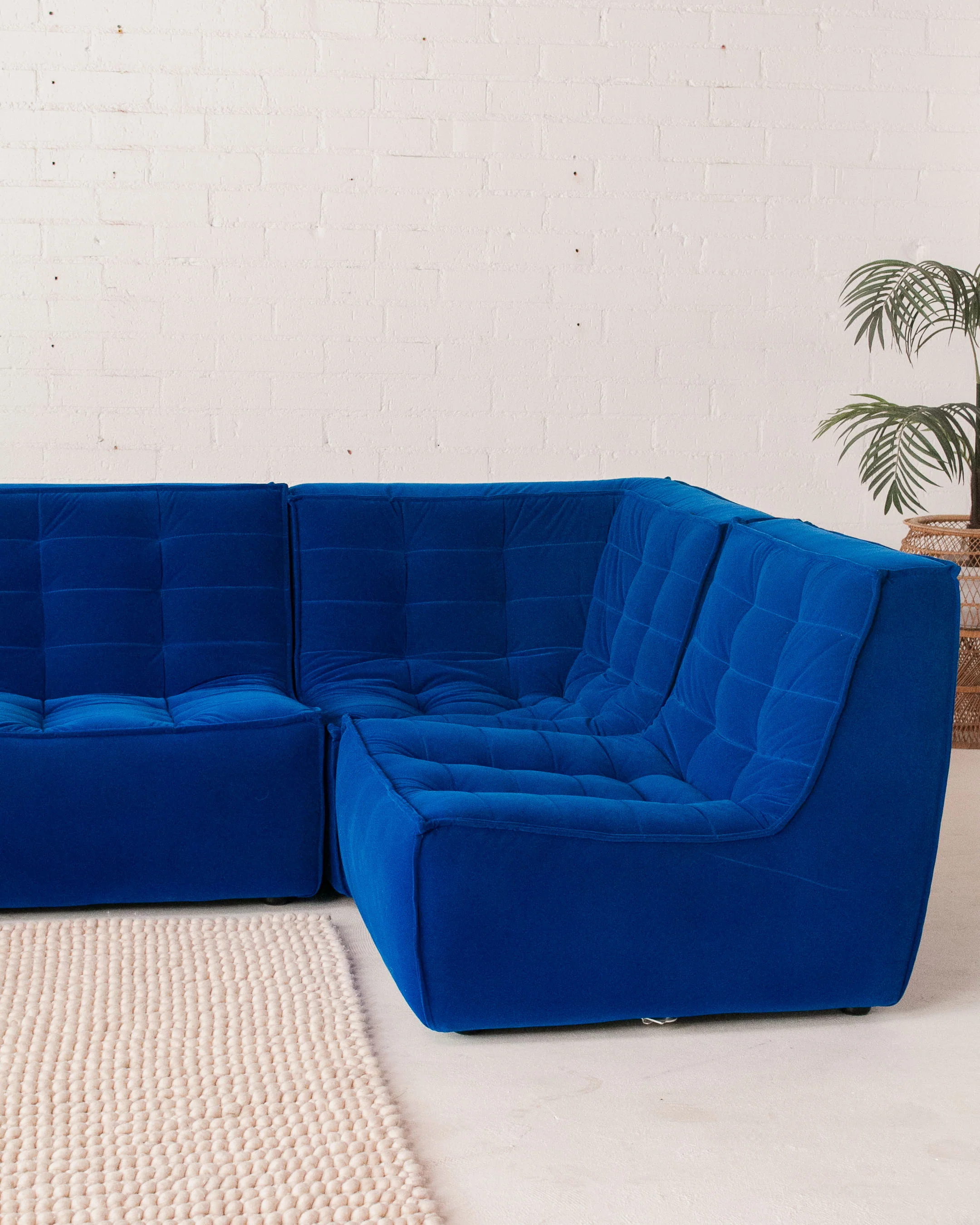 Pick your own color Juno Sofa Exclusive Sofa 6 pieces - Image 6