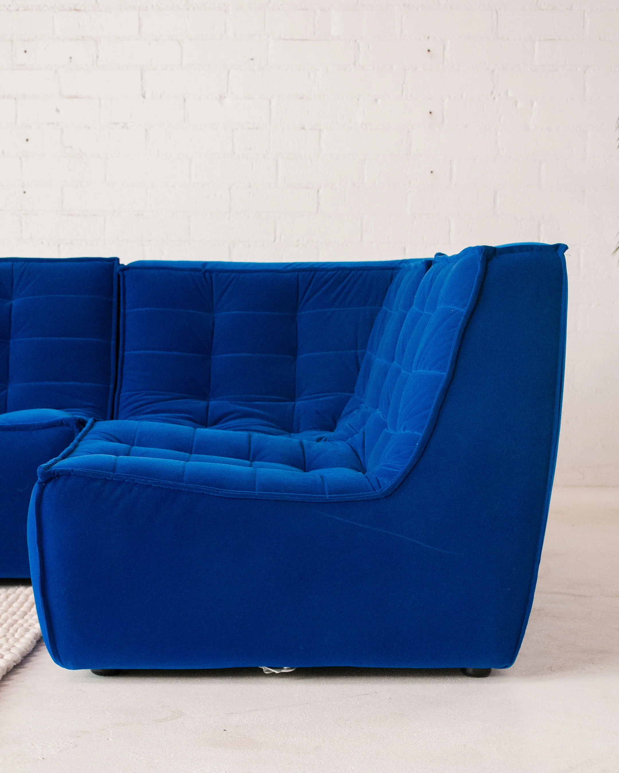 Pick your own color Juno Sofa Exclusive Sofa 6 pieces - Image 7