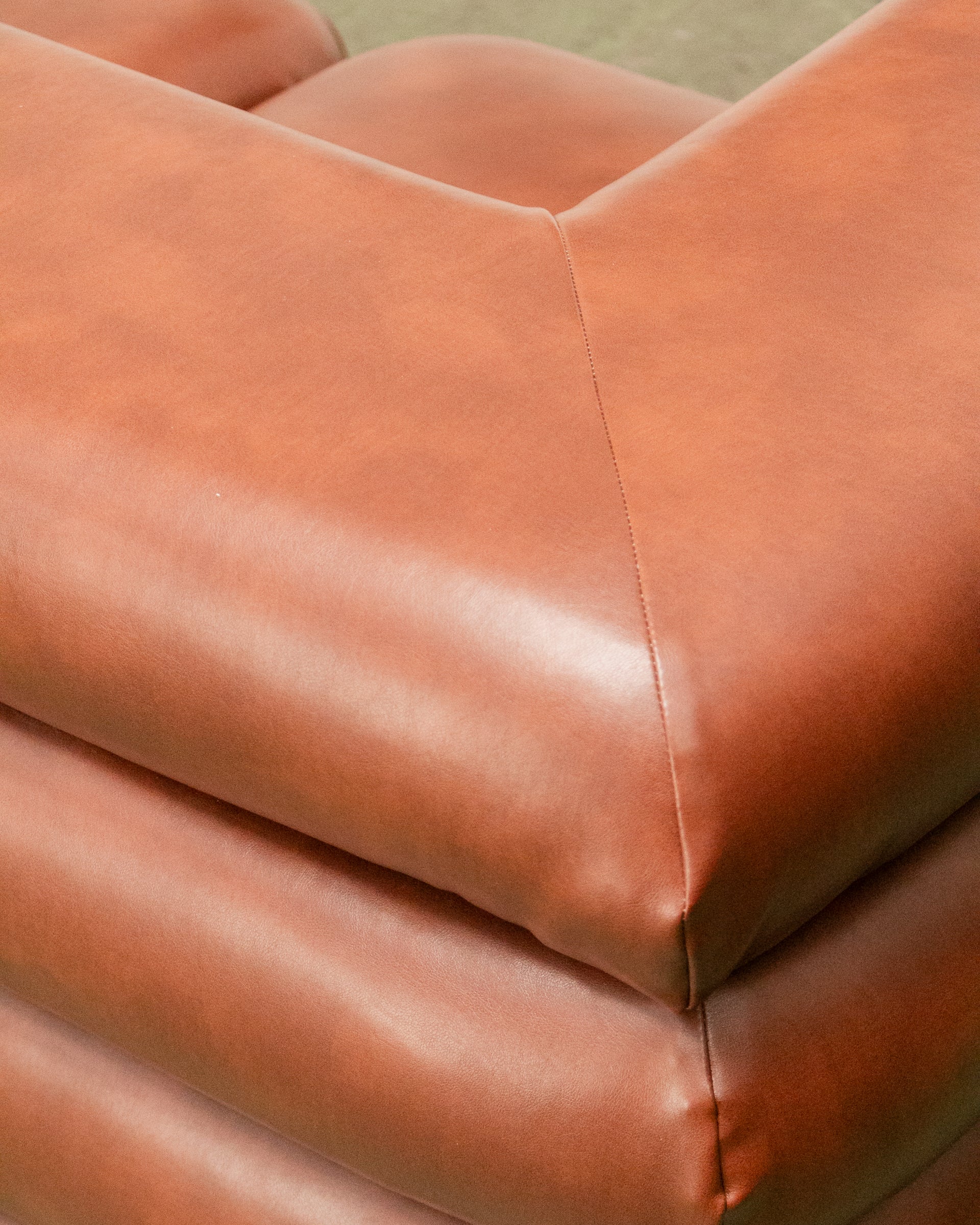 Elodie 4 Piece Modular Sectional in Saddle Brown Leather - Image 25