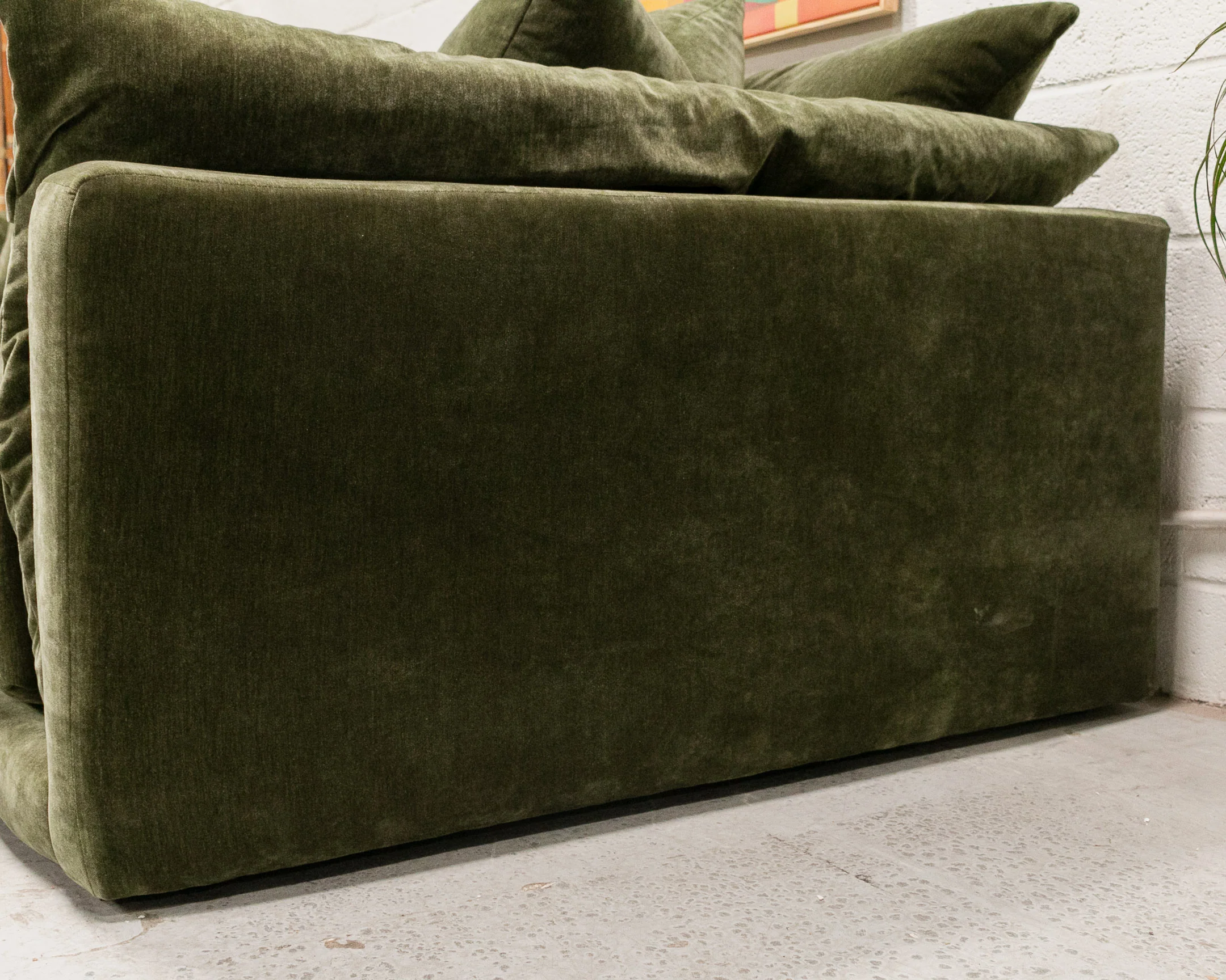 Hansel Modular Sofa in Amici Moss - Image 10