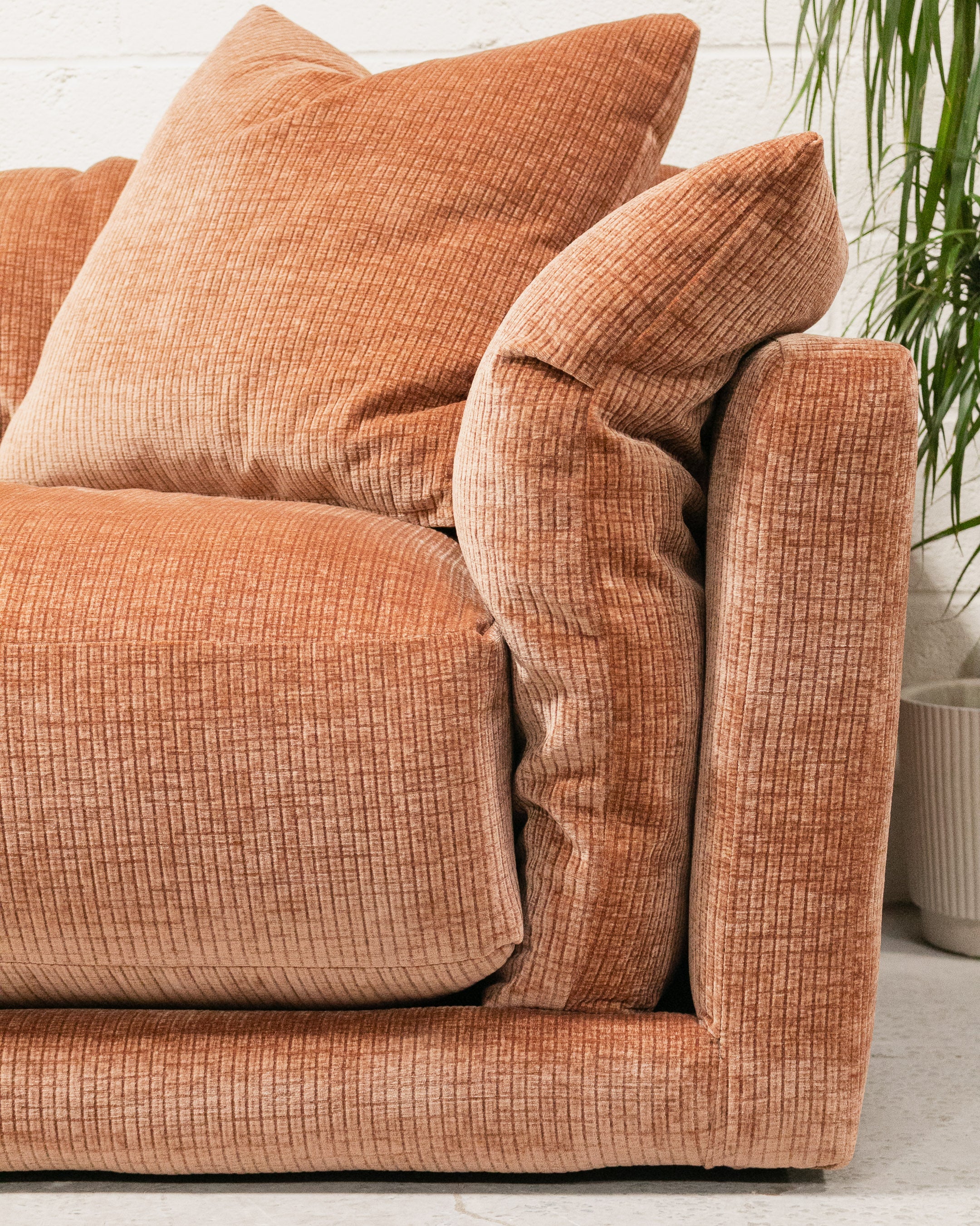 Hansel Modular Sofa in Belmont Clay - Image 6