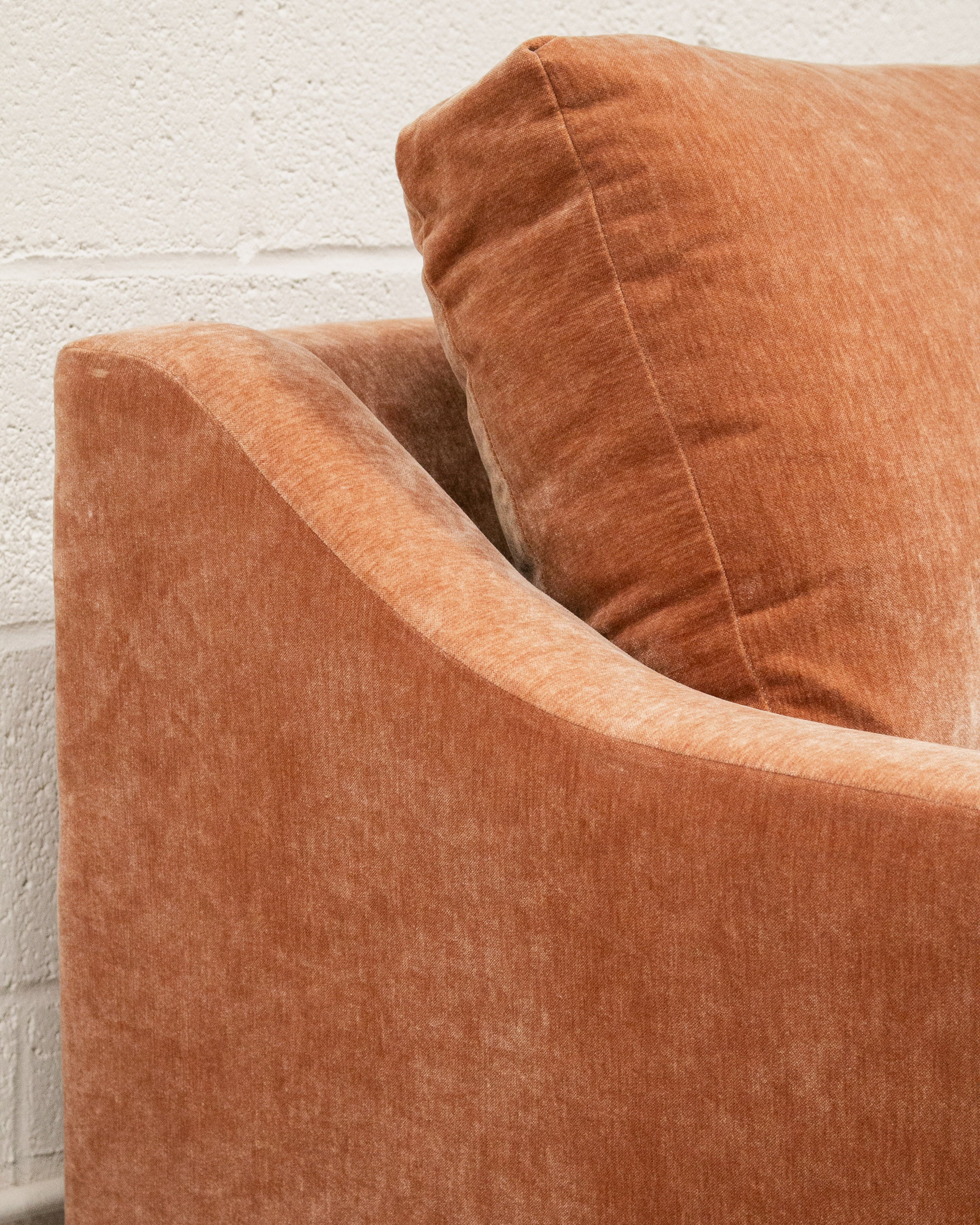Hauser Sectional Sofa in Amici Ginger - Image 18