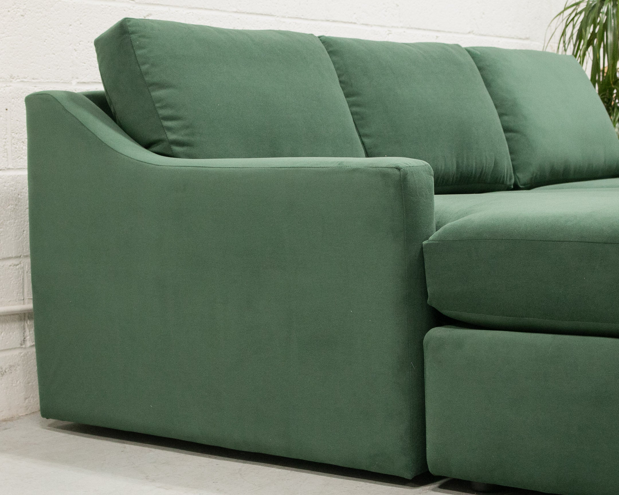 Hauser Sectional Sofa in Bella Hunter Green - Image 14