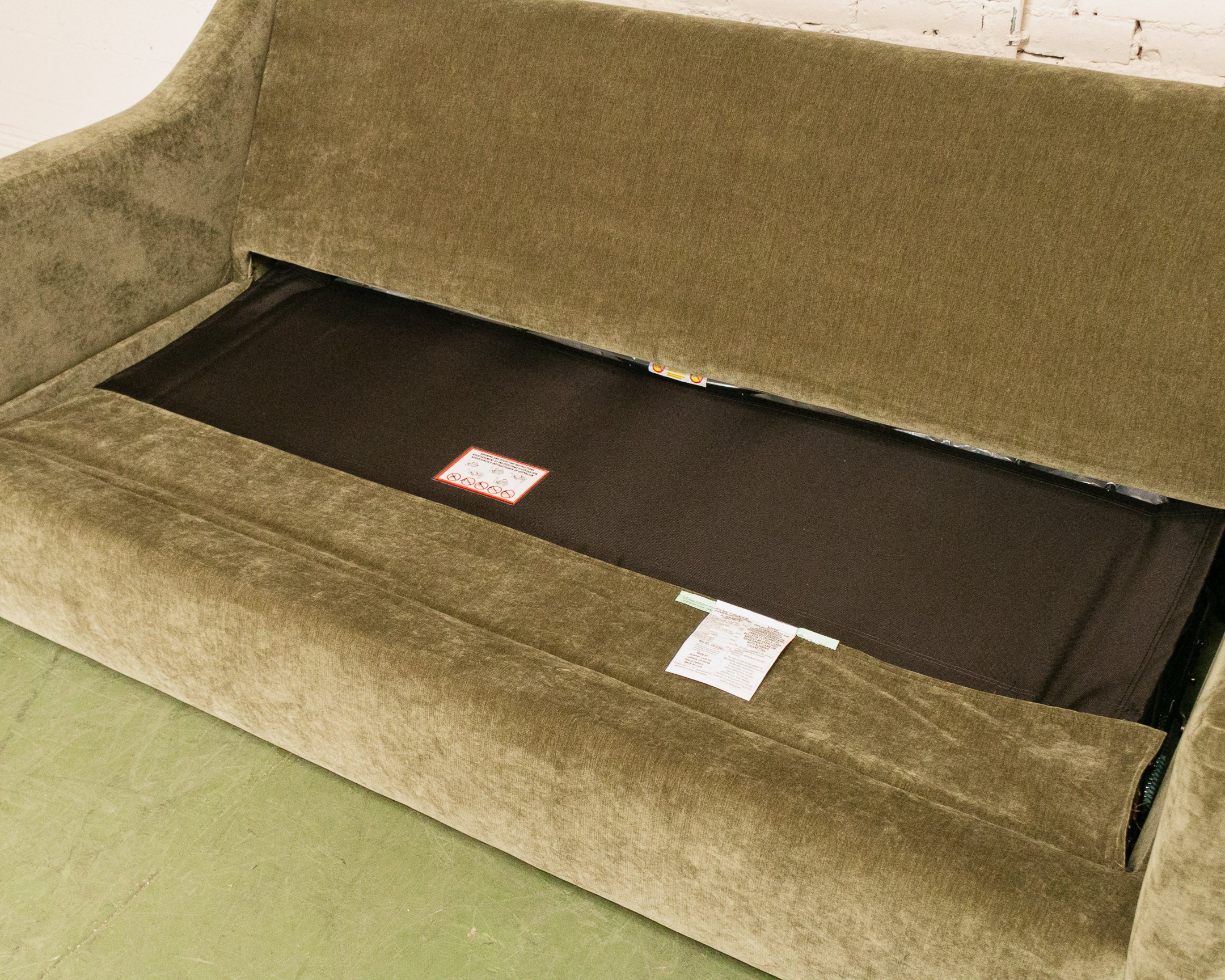 Hauser Sofa Bed in Moss - Image 10