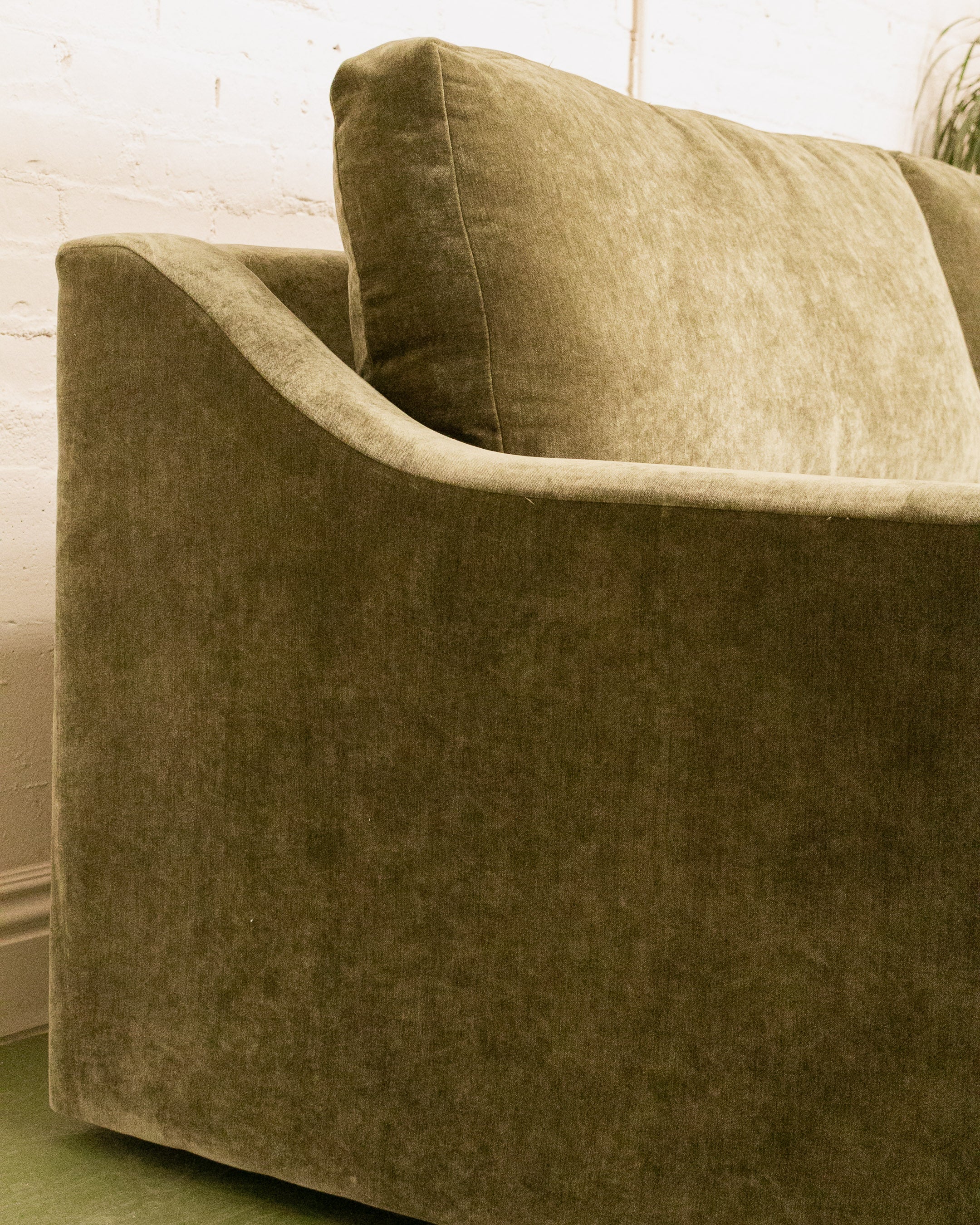 Hauser Sofa Bed in Moss - Image 14