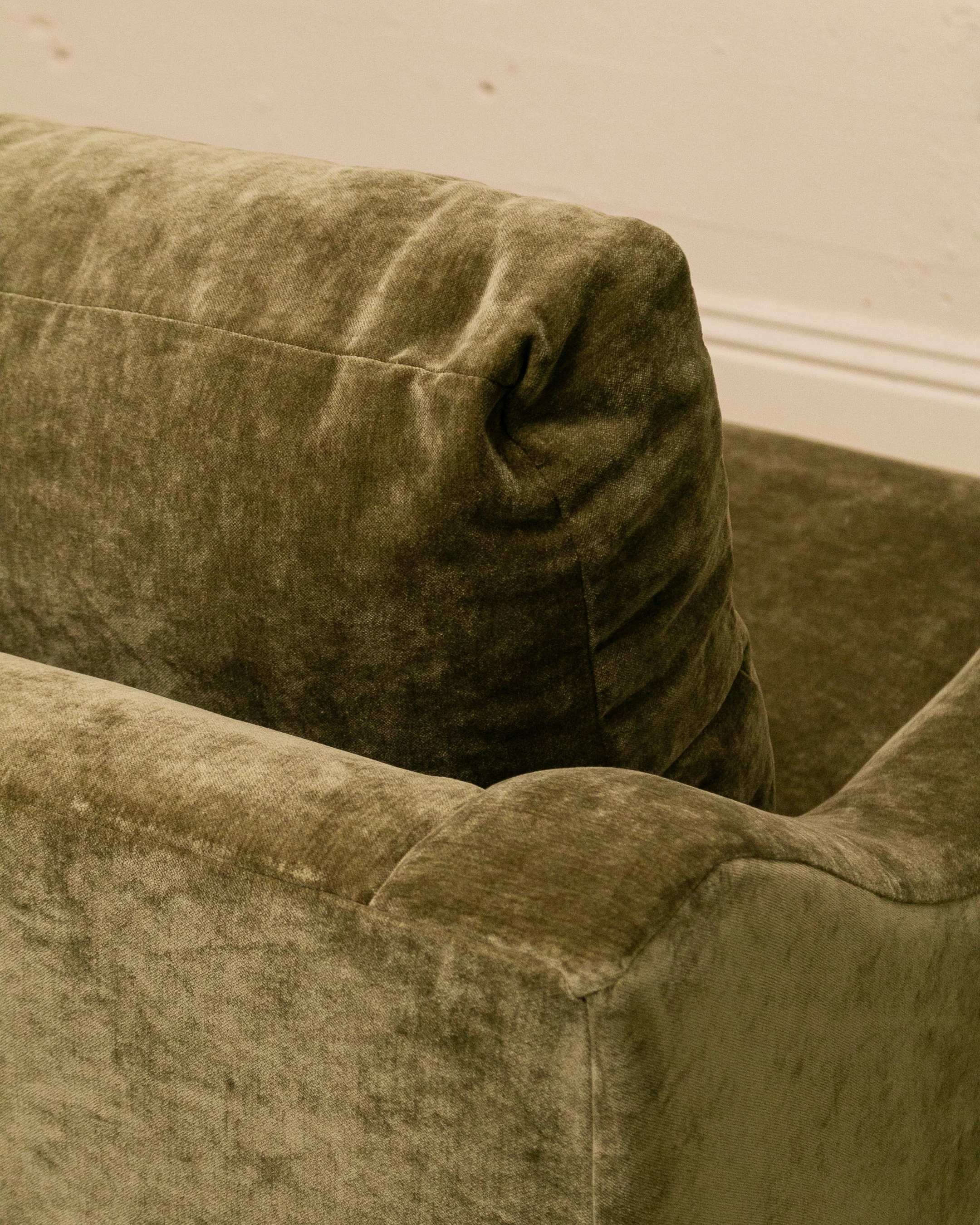 Hauser Sofa Bed in Moss - Image 18