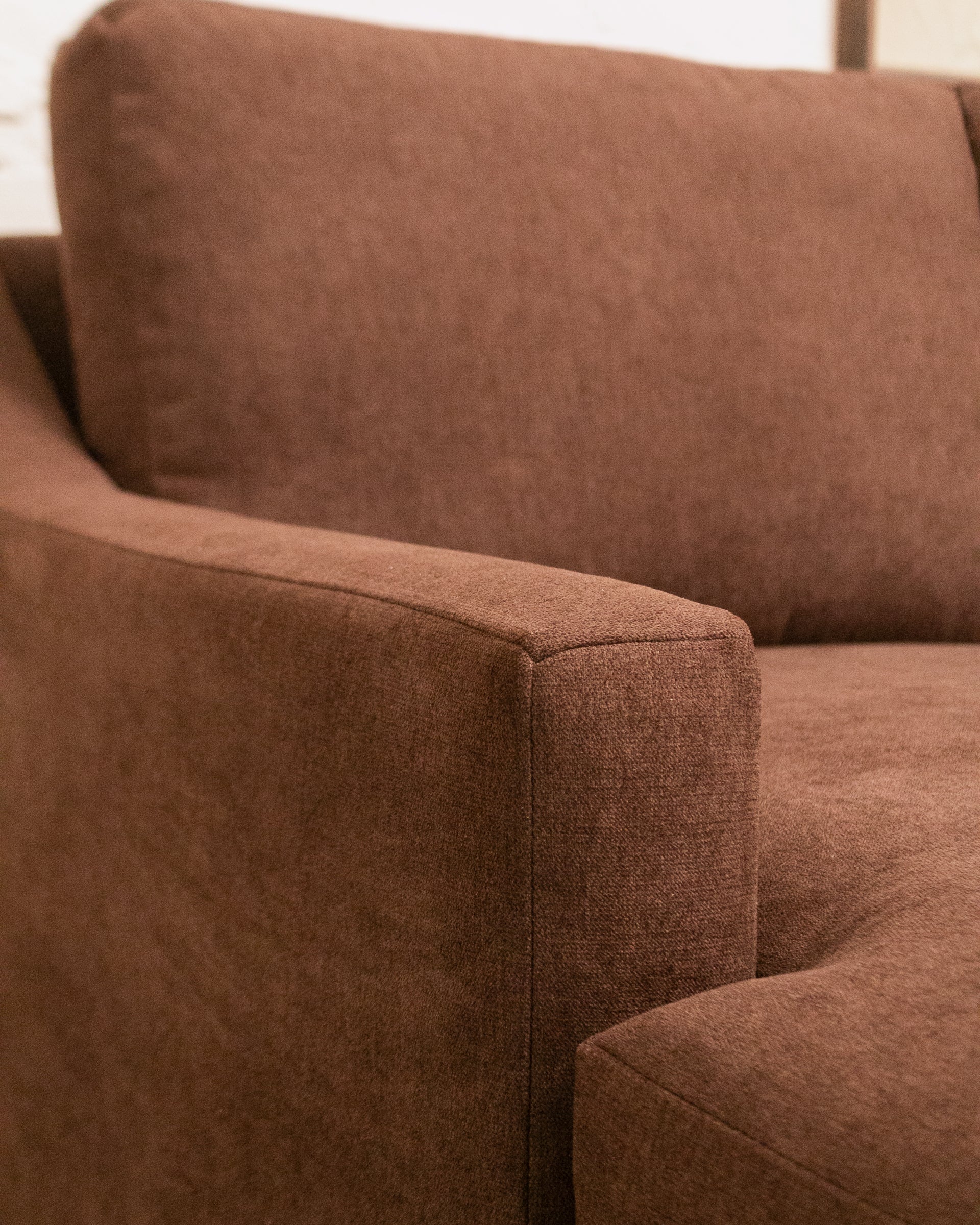 Hauser Sofa in Caprice Java - Image 15
