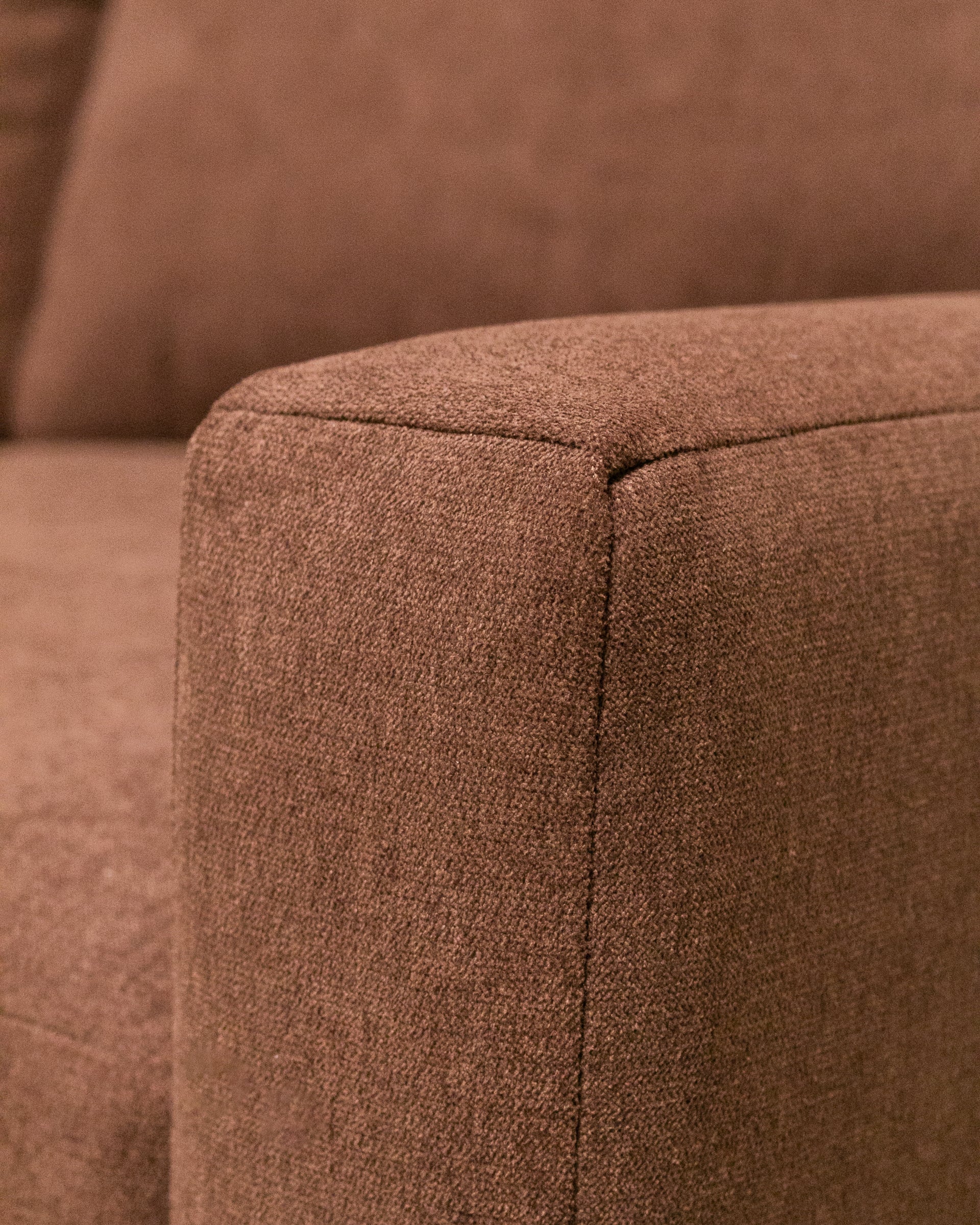Hauser Sofa in Caprice Java - Image 5