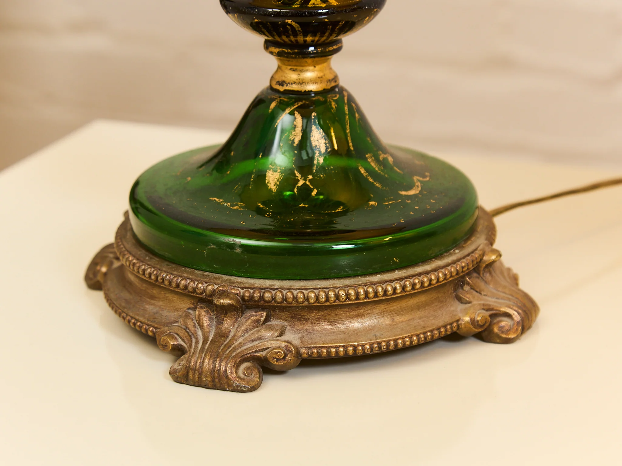 Hollywood Regency Pair of Green Lamps - Image 11