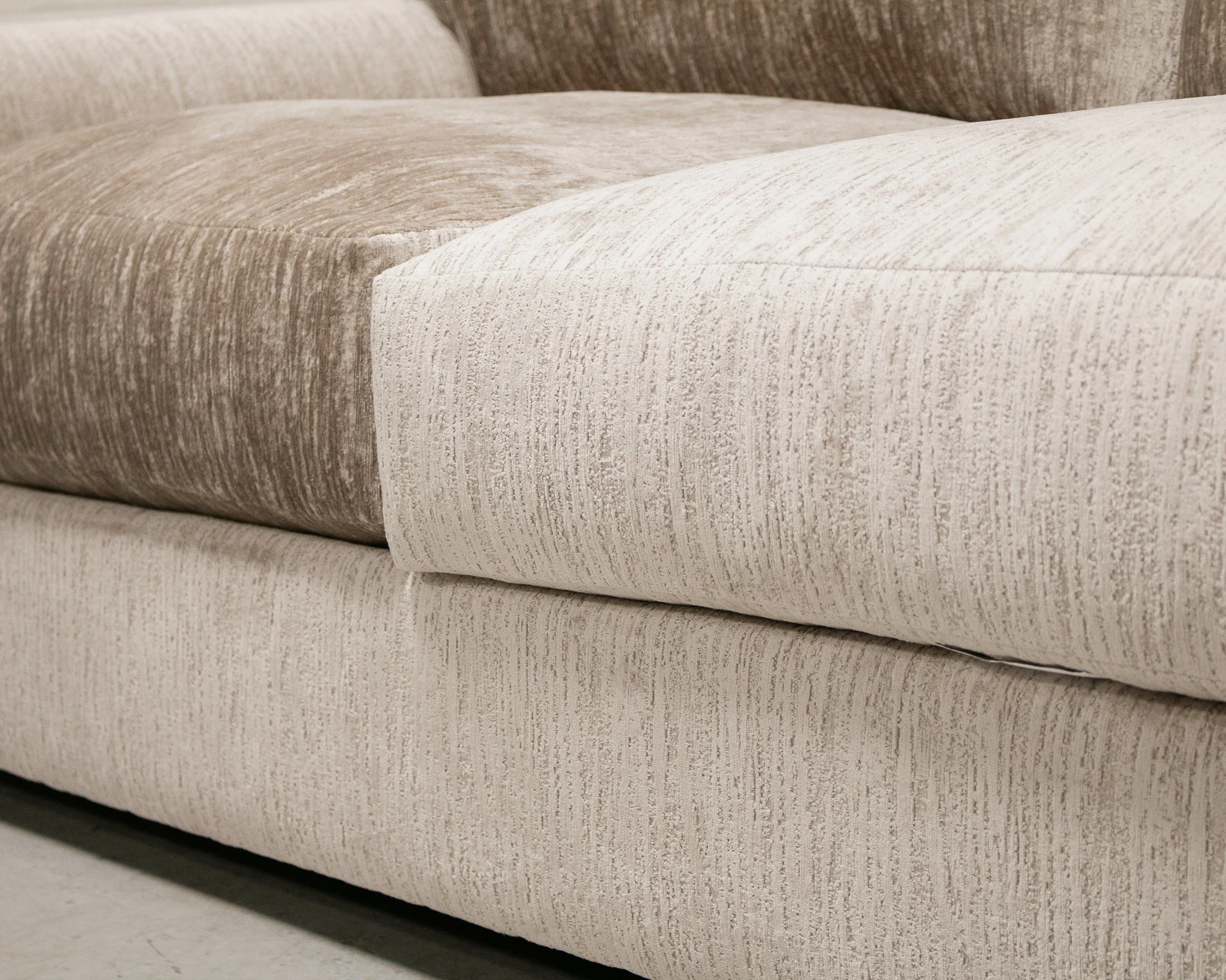 Hermosa Beach Sofa in Continuum Blur - Image 7