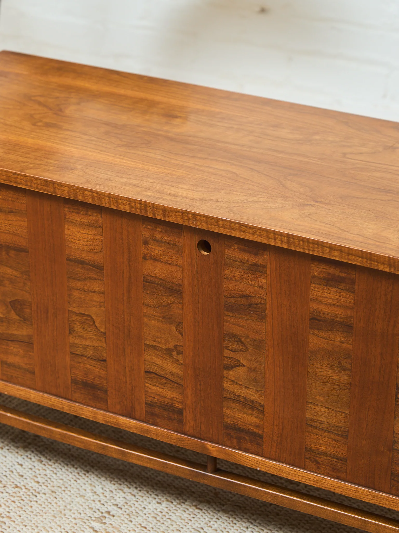 Keyless Walnut Hope Chest - Image 6