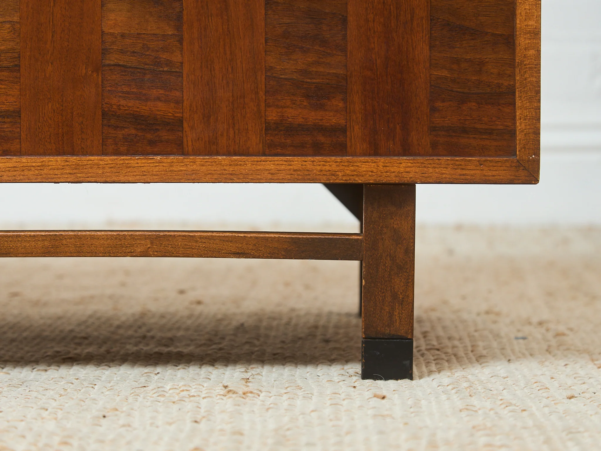 Keyless Walnut Hope Chest - Image 8