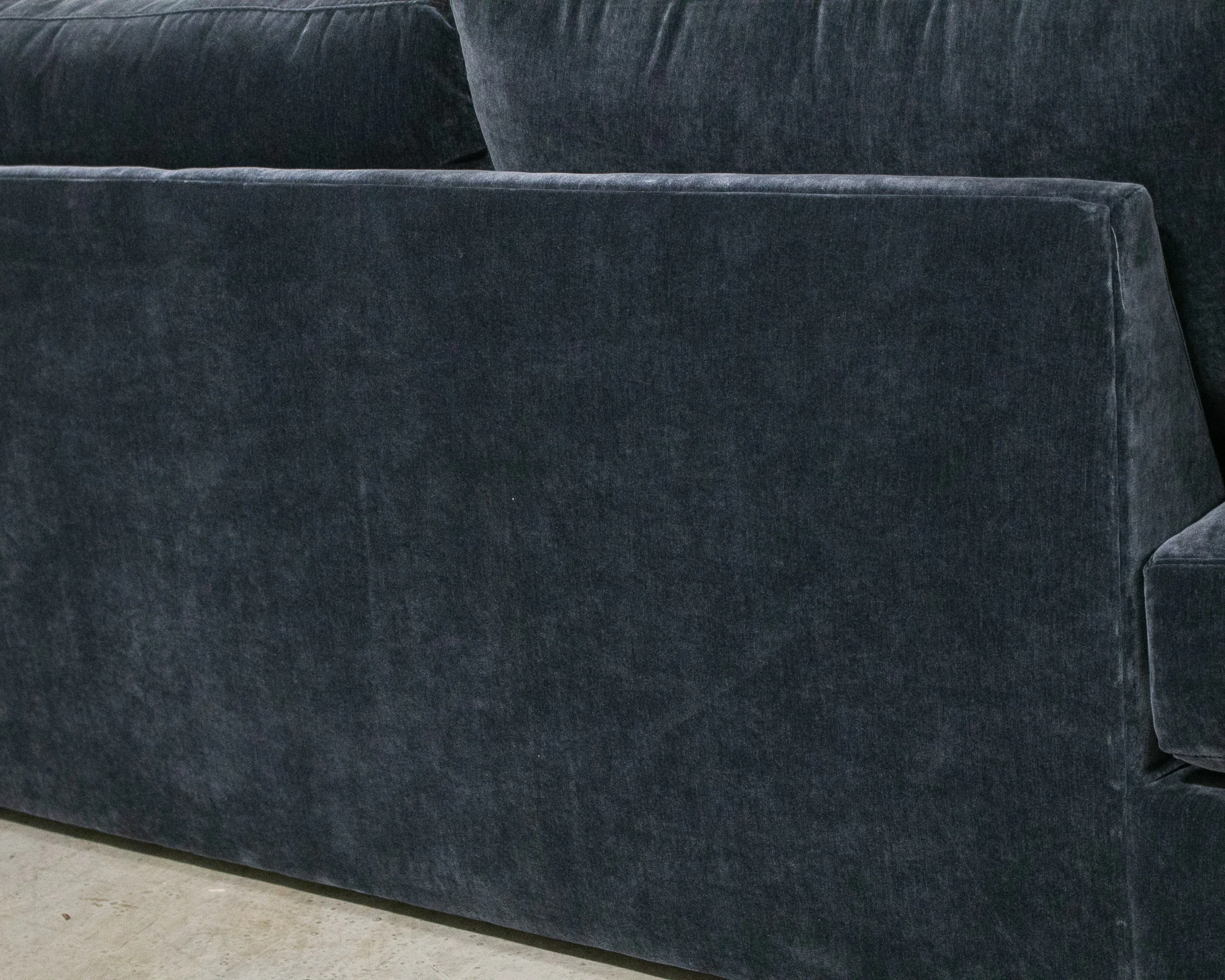 Michonne Sectional Sofa in Amici Indigo - Image 14