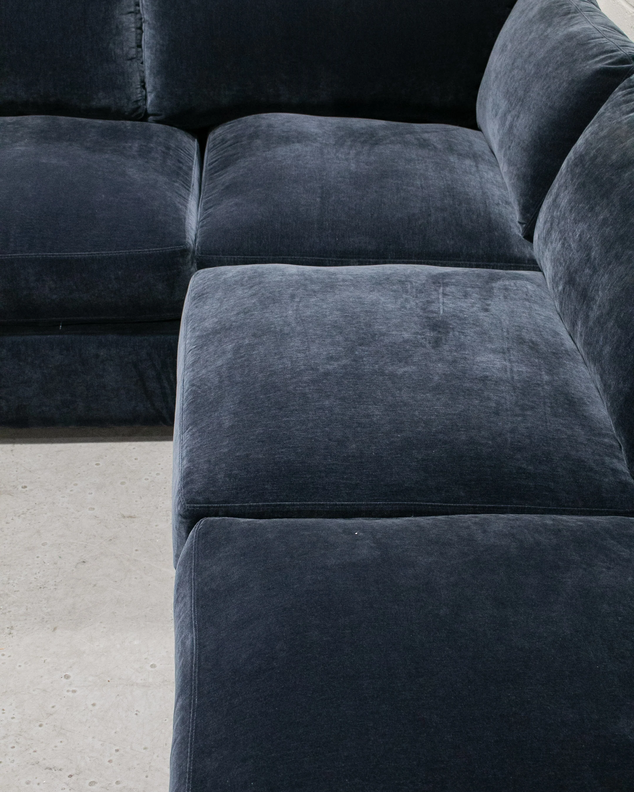 Michonne Sectional Sofa in Amici Indigo - Image 7