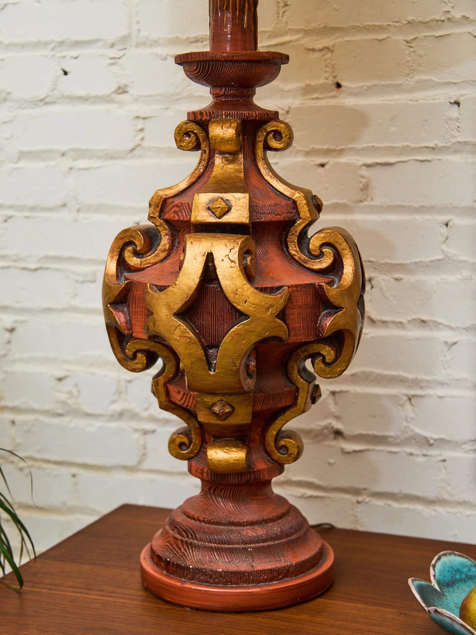 Mid Century Regency Lamp - Image 4