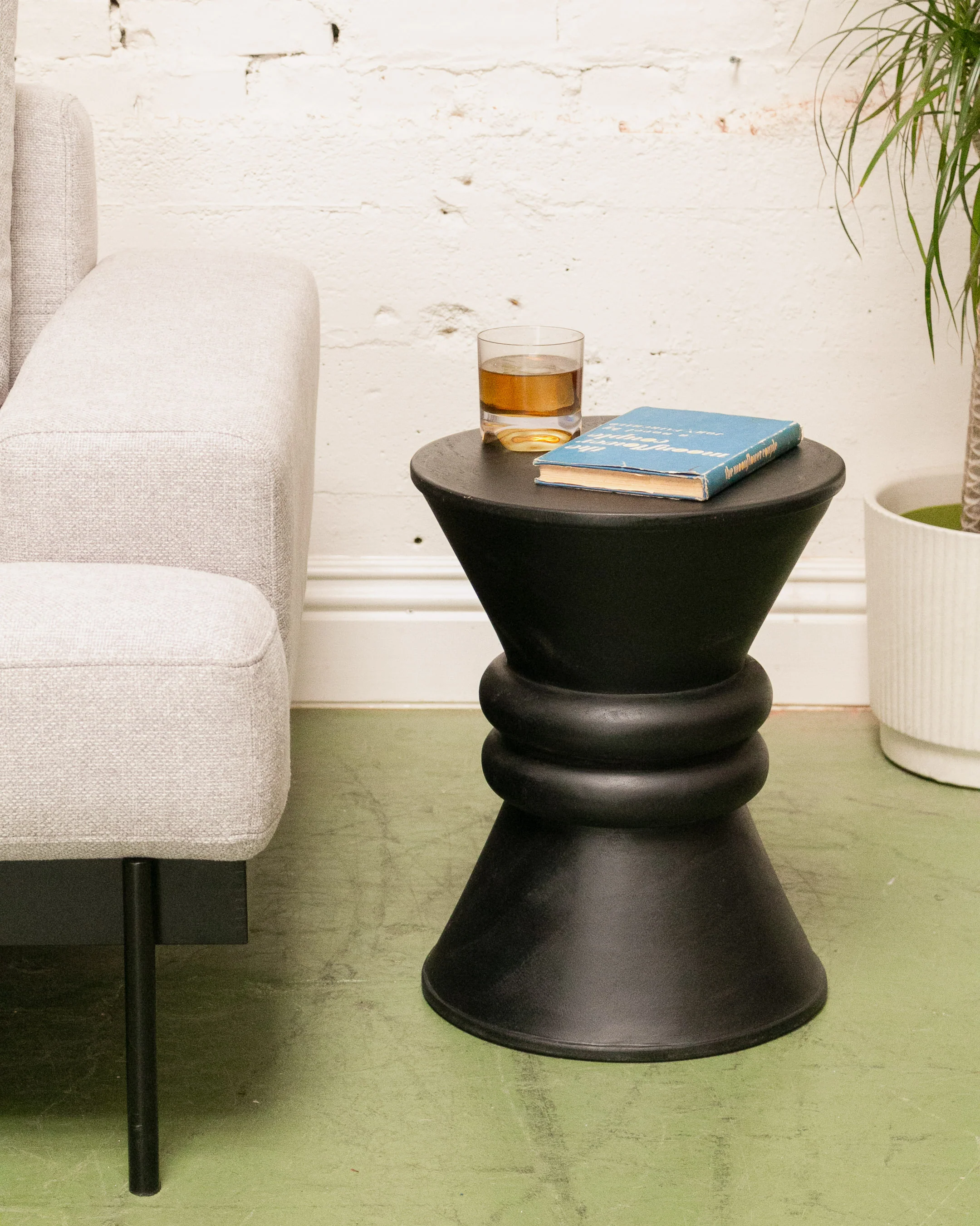Modern Black Ebonized Drink/Side Table - Image 10