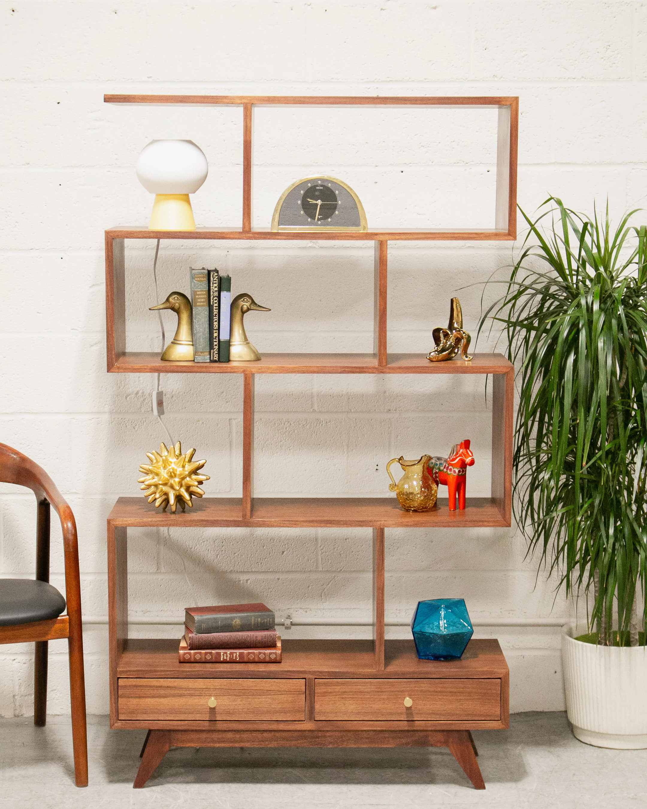 Opposite Side Isabel Shelf - Image 13