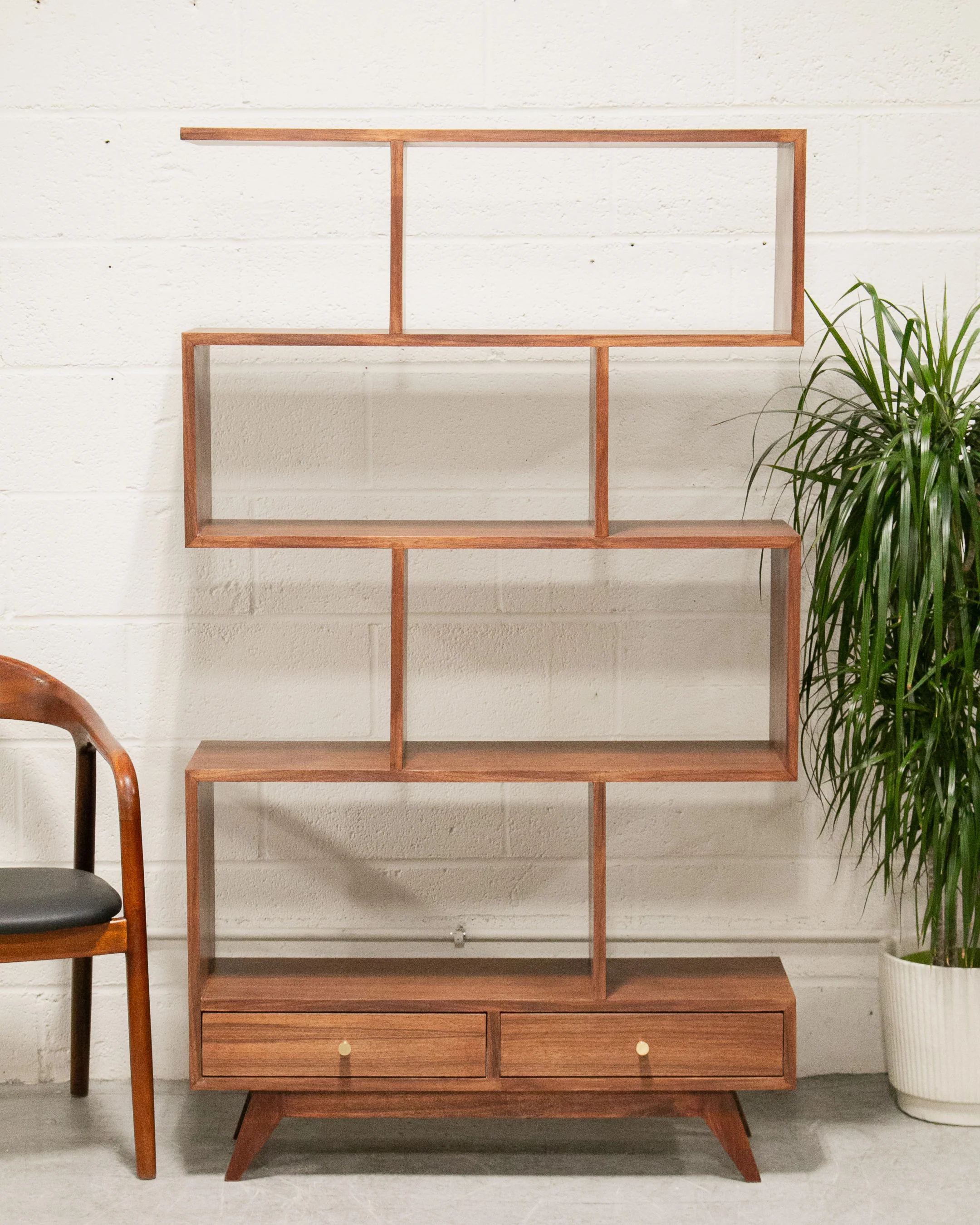 Opposite Side Isabel Shelf - Image 14