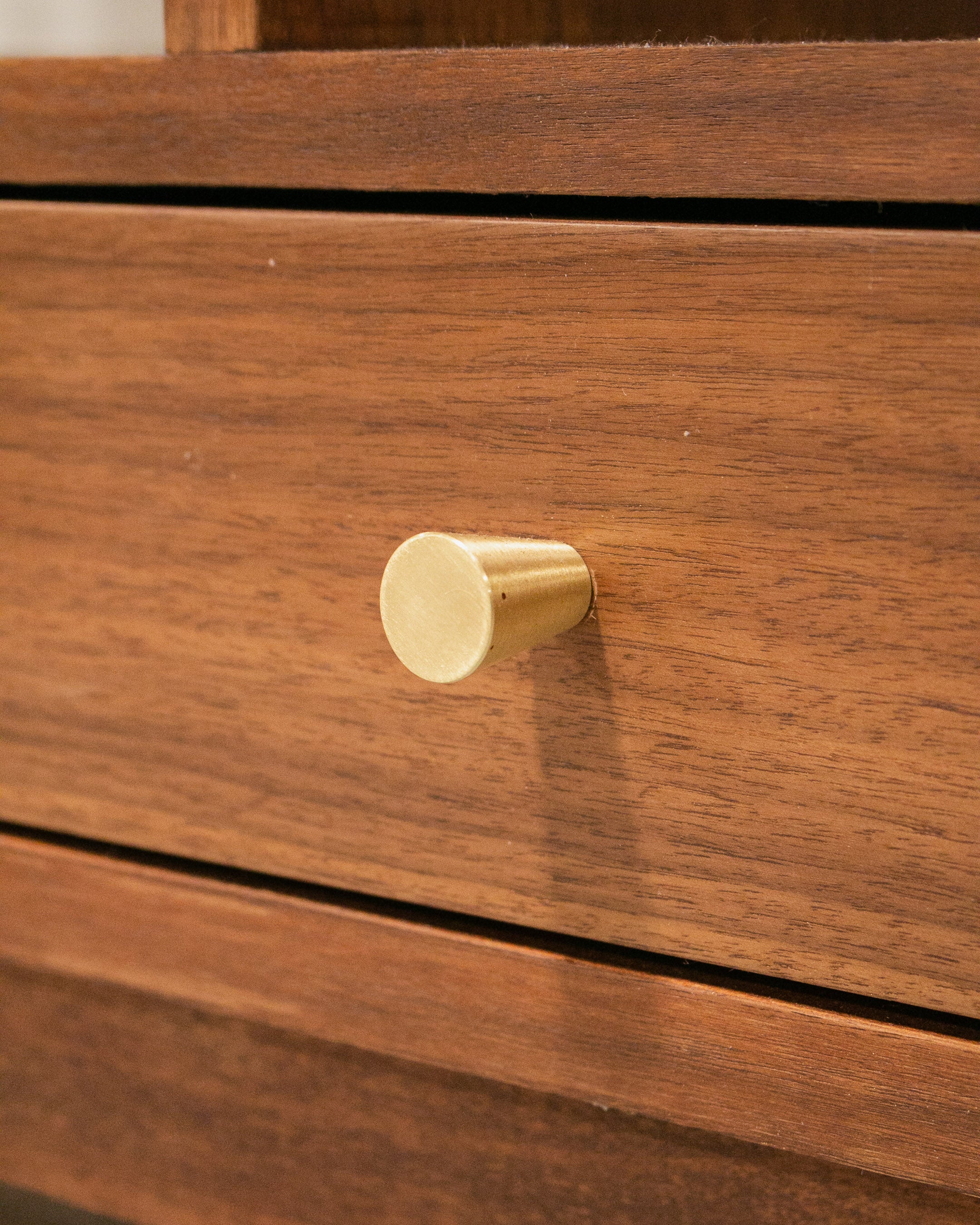 Opposite Side Isabel Shelf - Image 7