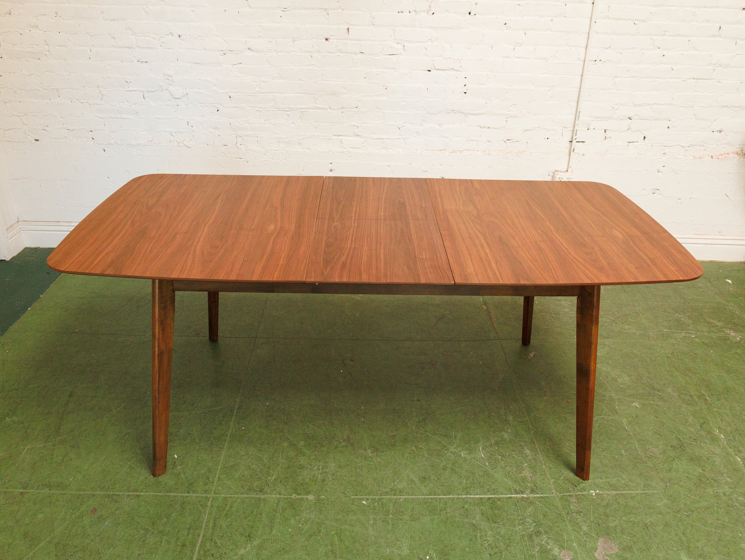 Arlo Dining Table with Leaf