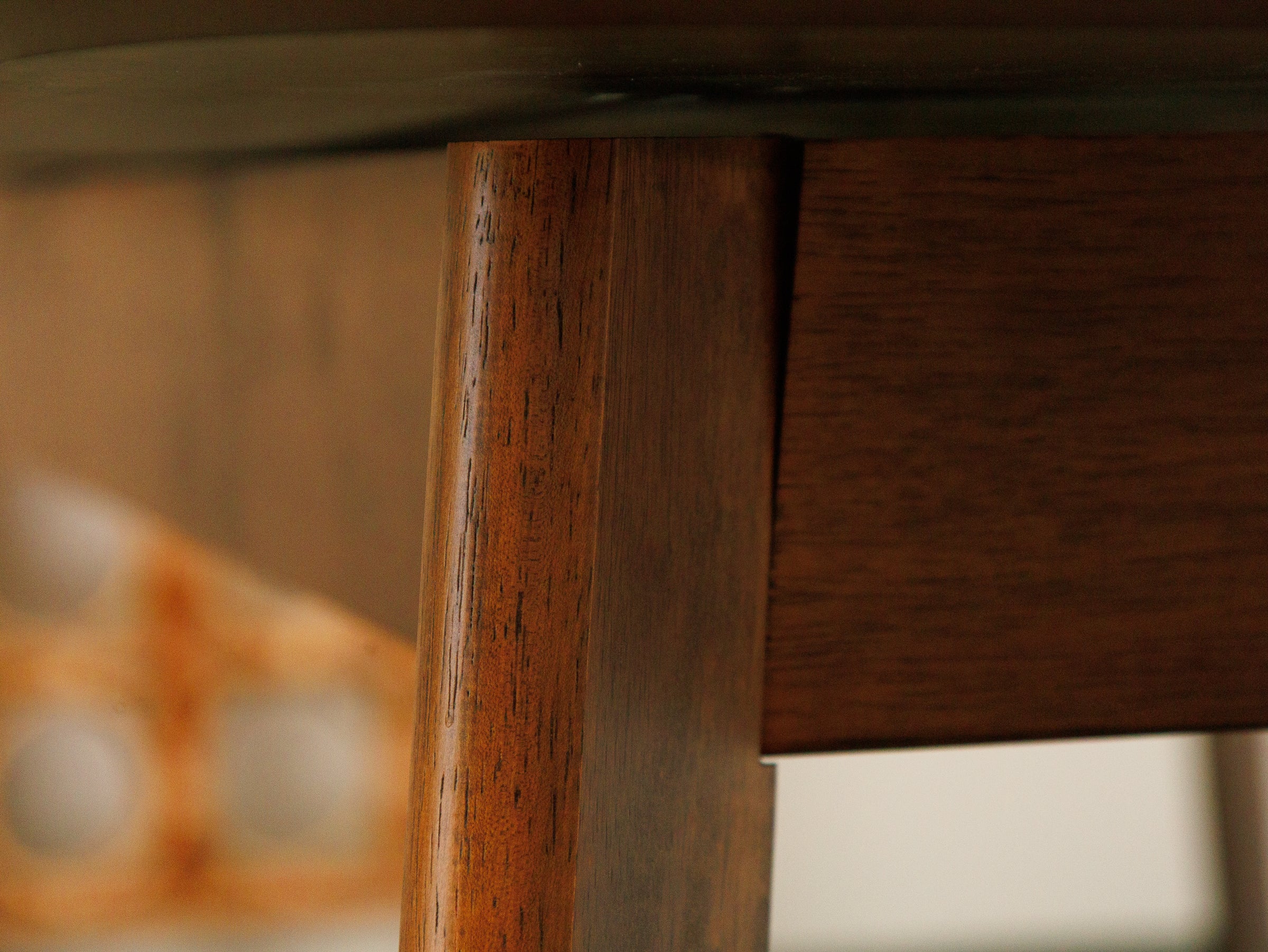 Arlo Dining Table with Leaf - Image 11