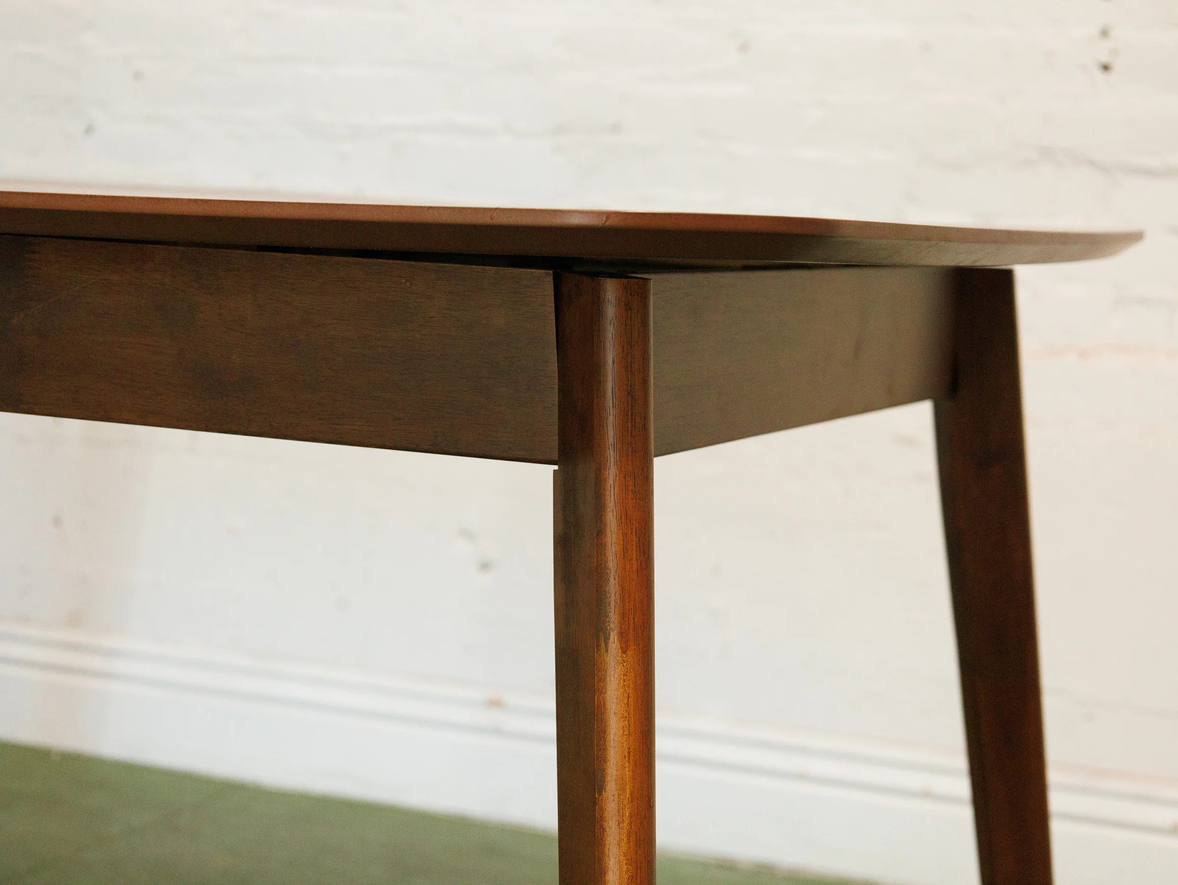 Arlo Dining Table with Leaf - Image 16