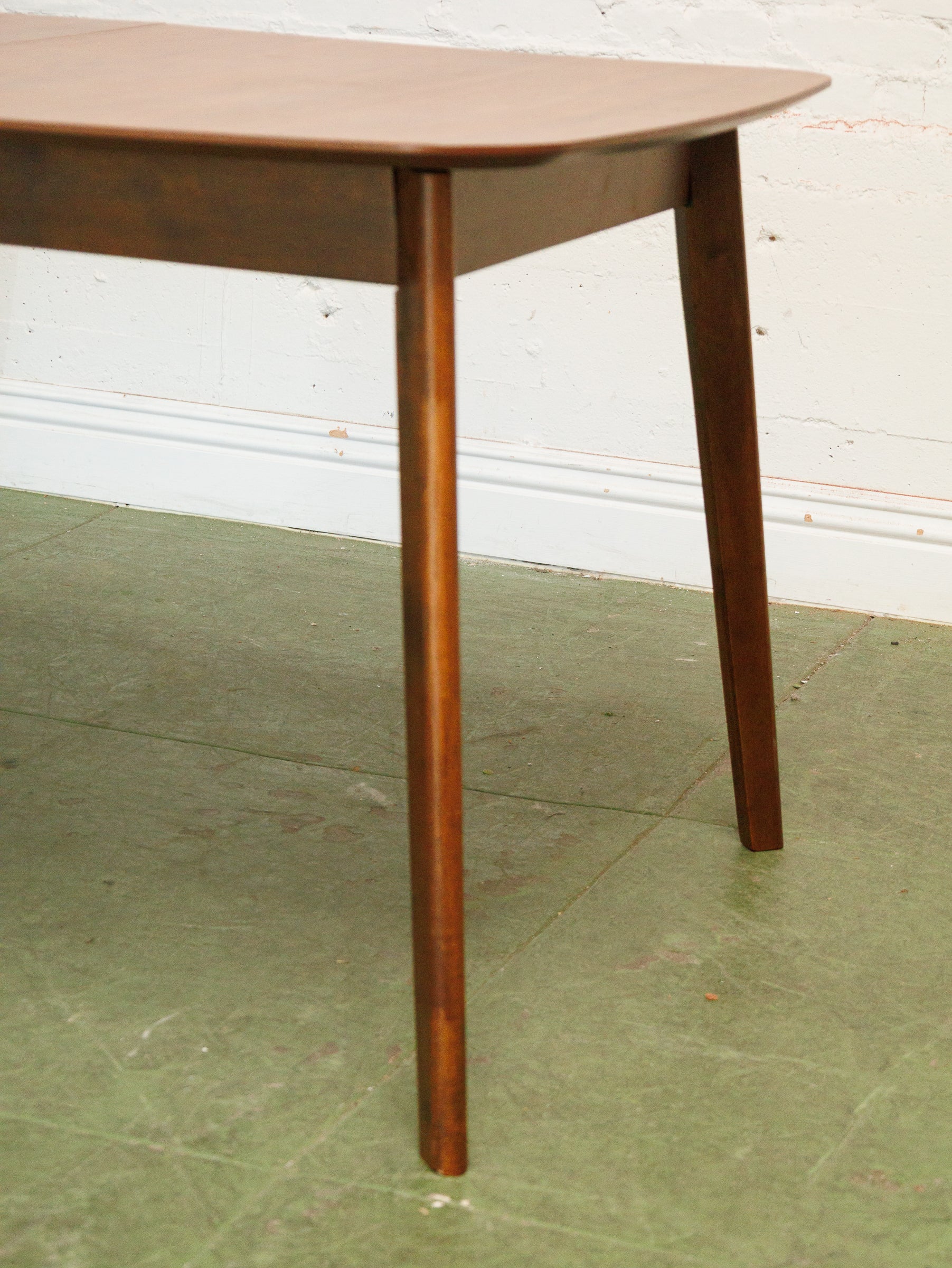 Arlo Dining Table with Leaf - Image 6
