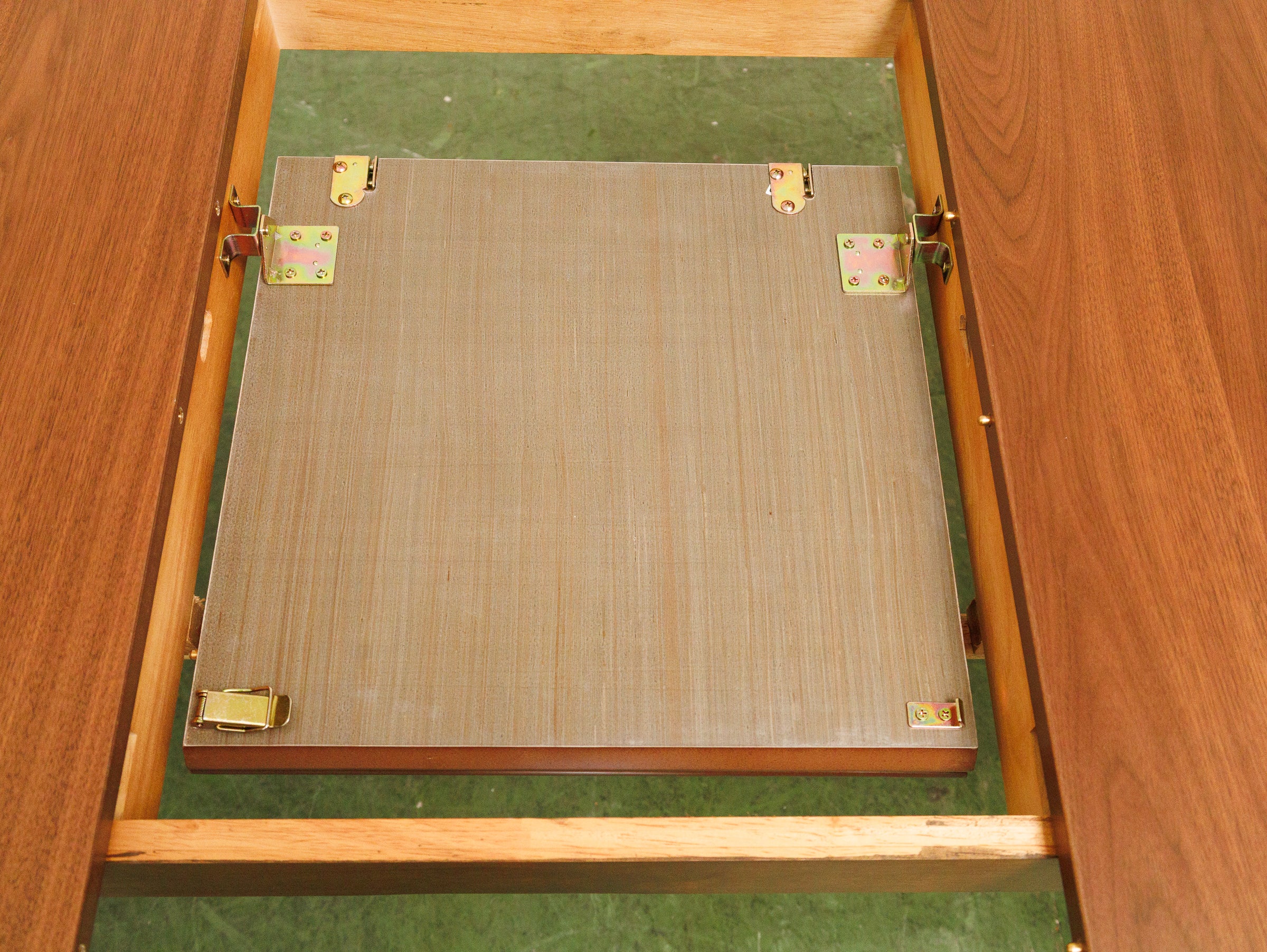 Butterfly Leaf Walnut Dining Table - Image 5