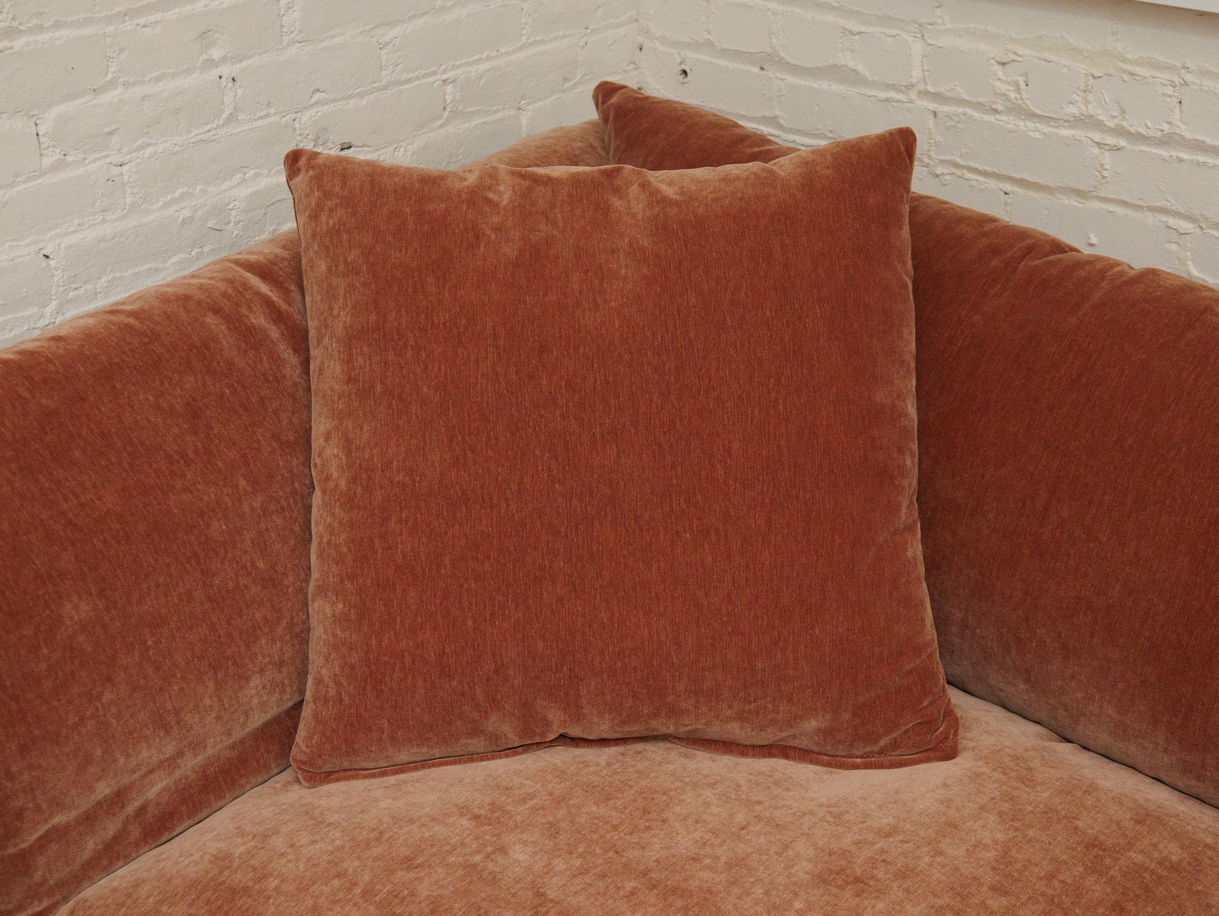 Hansel Sofa in Ginger - Image 11