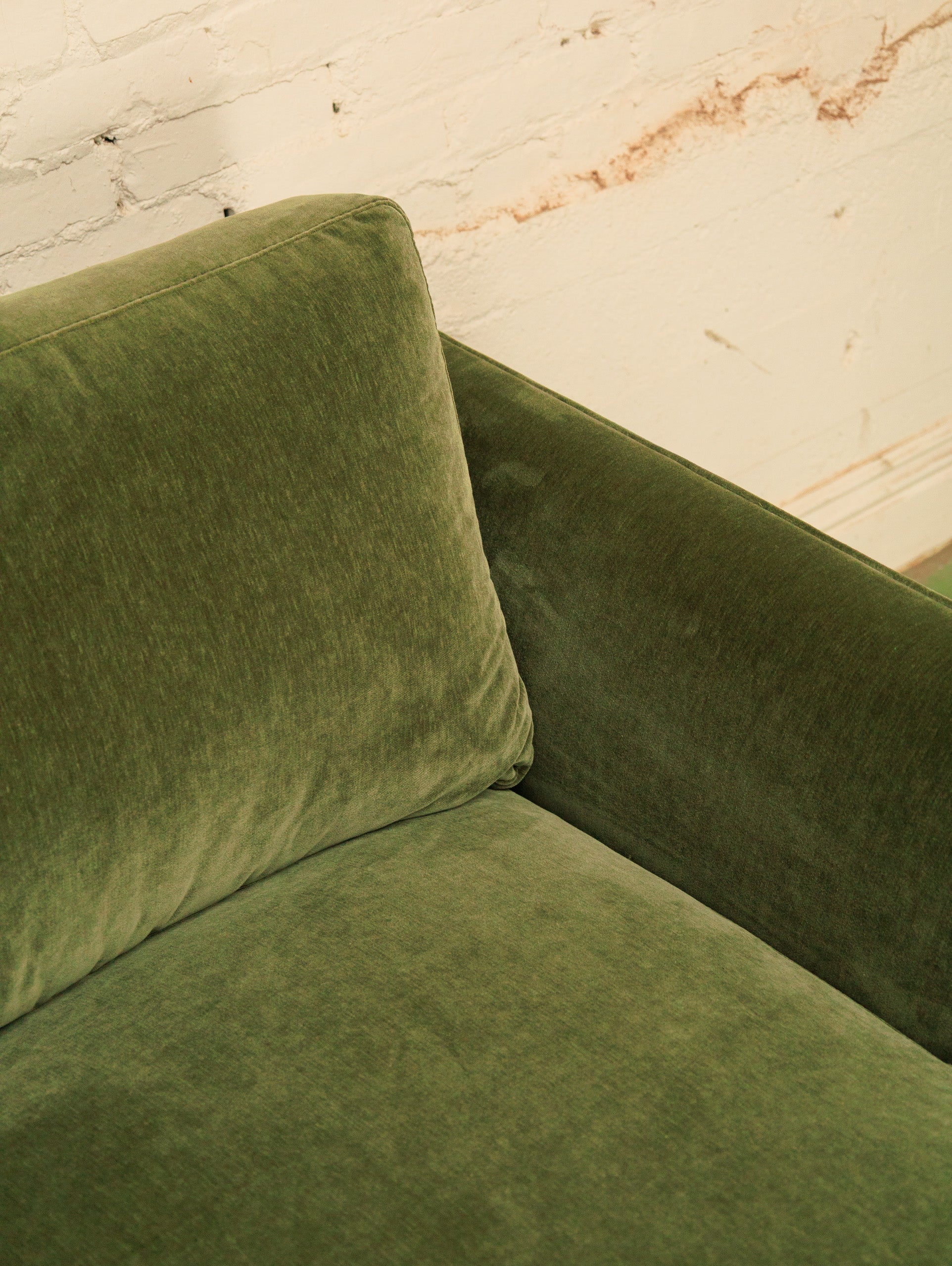 Michonne Sofa with Chaise and Ottoman - Image 17