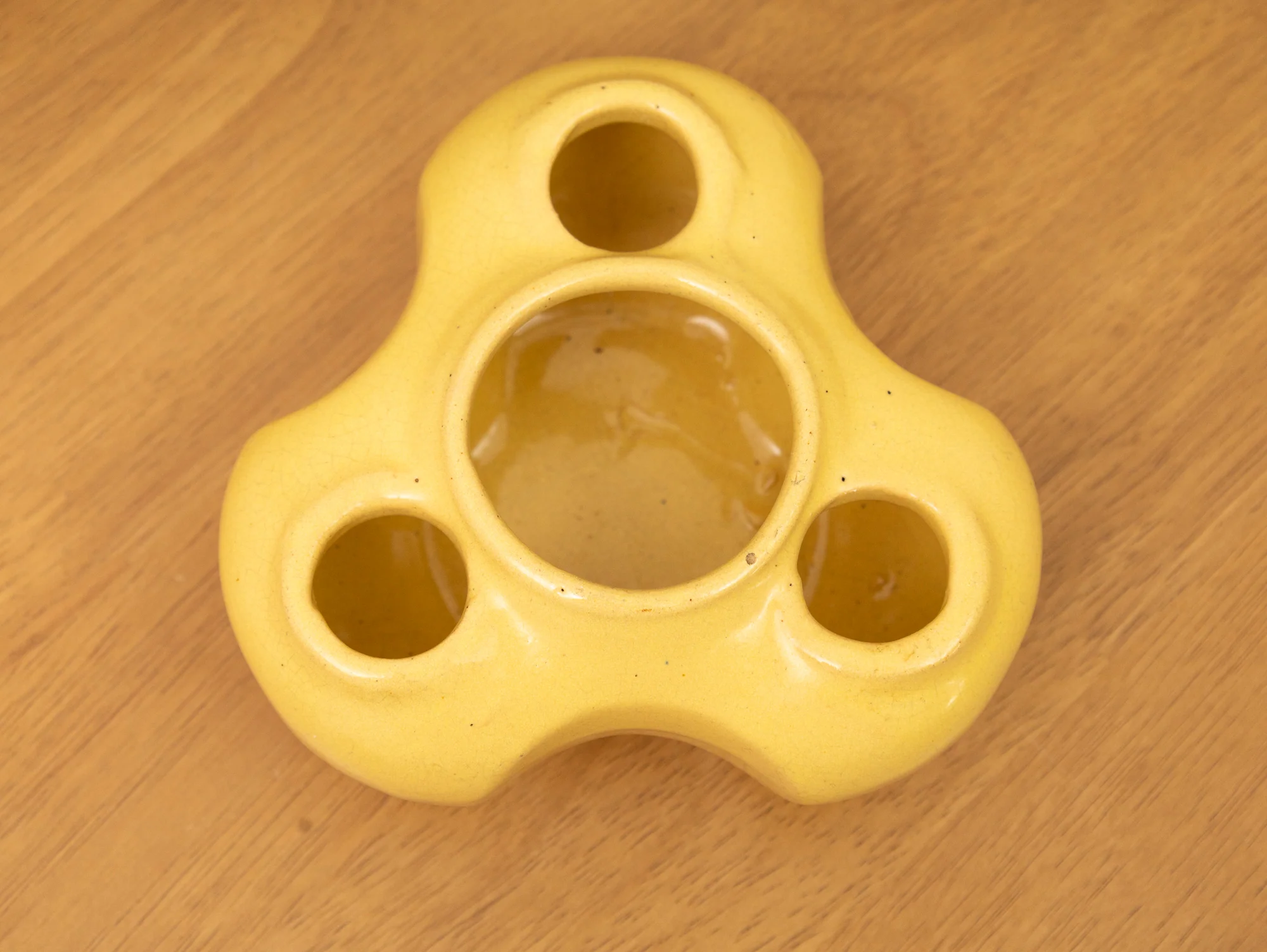 Yellow Mid Century Planter - Image 3