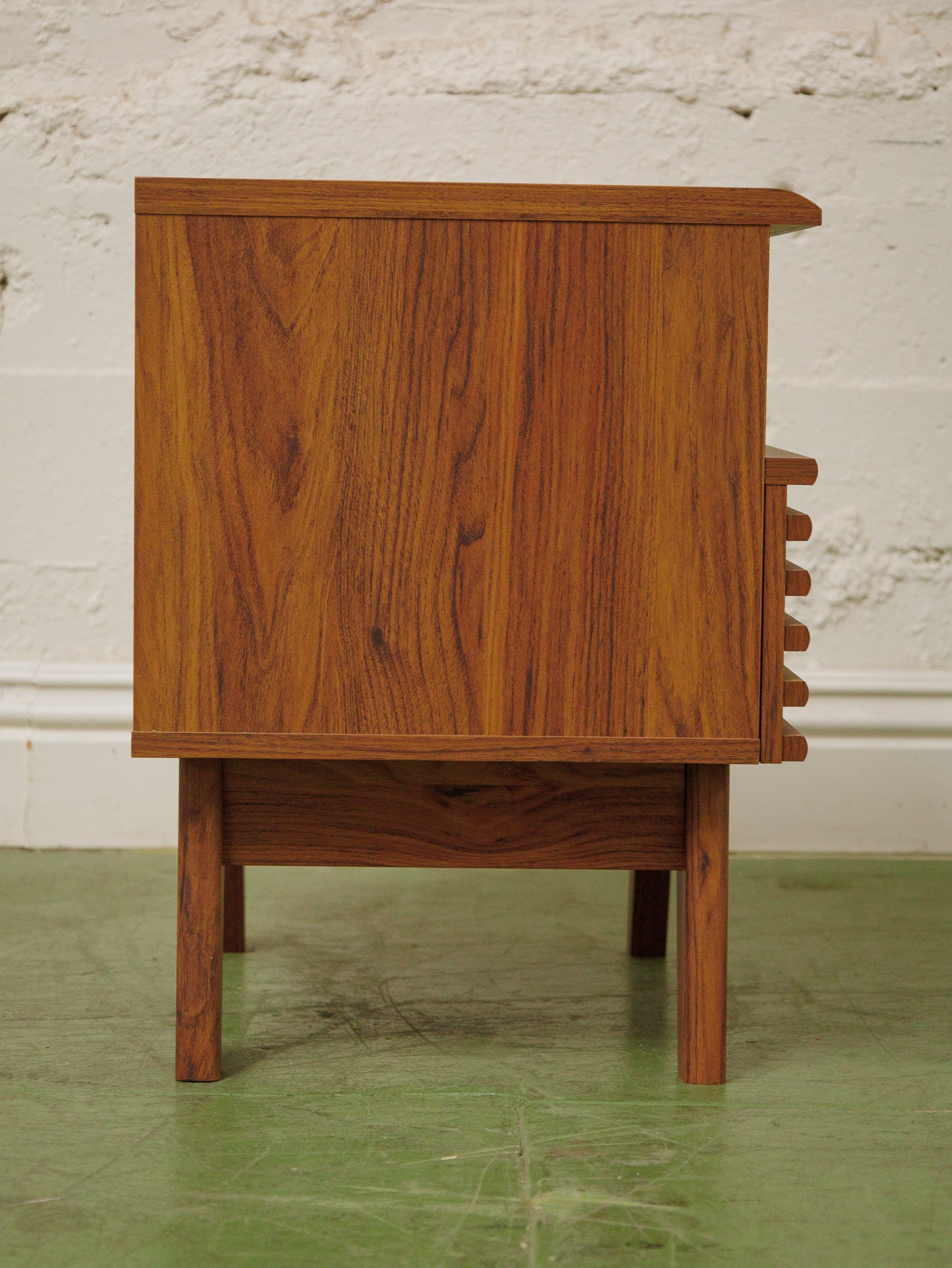 Single Slat Nightstand - Image 4