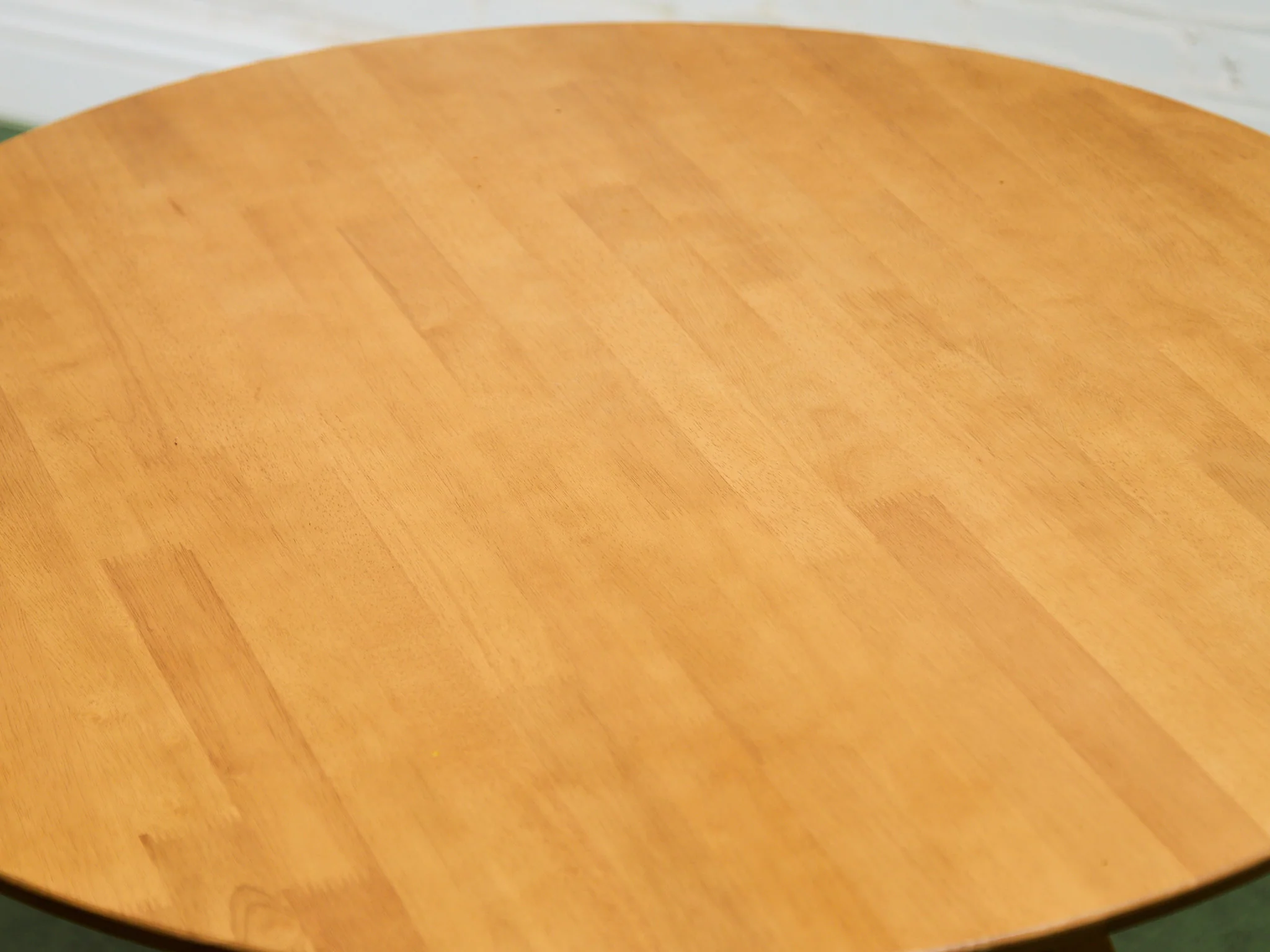 Sol Dining Table - Image 9