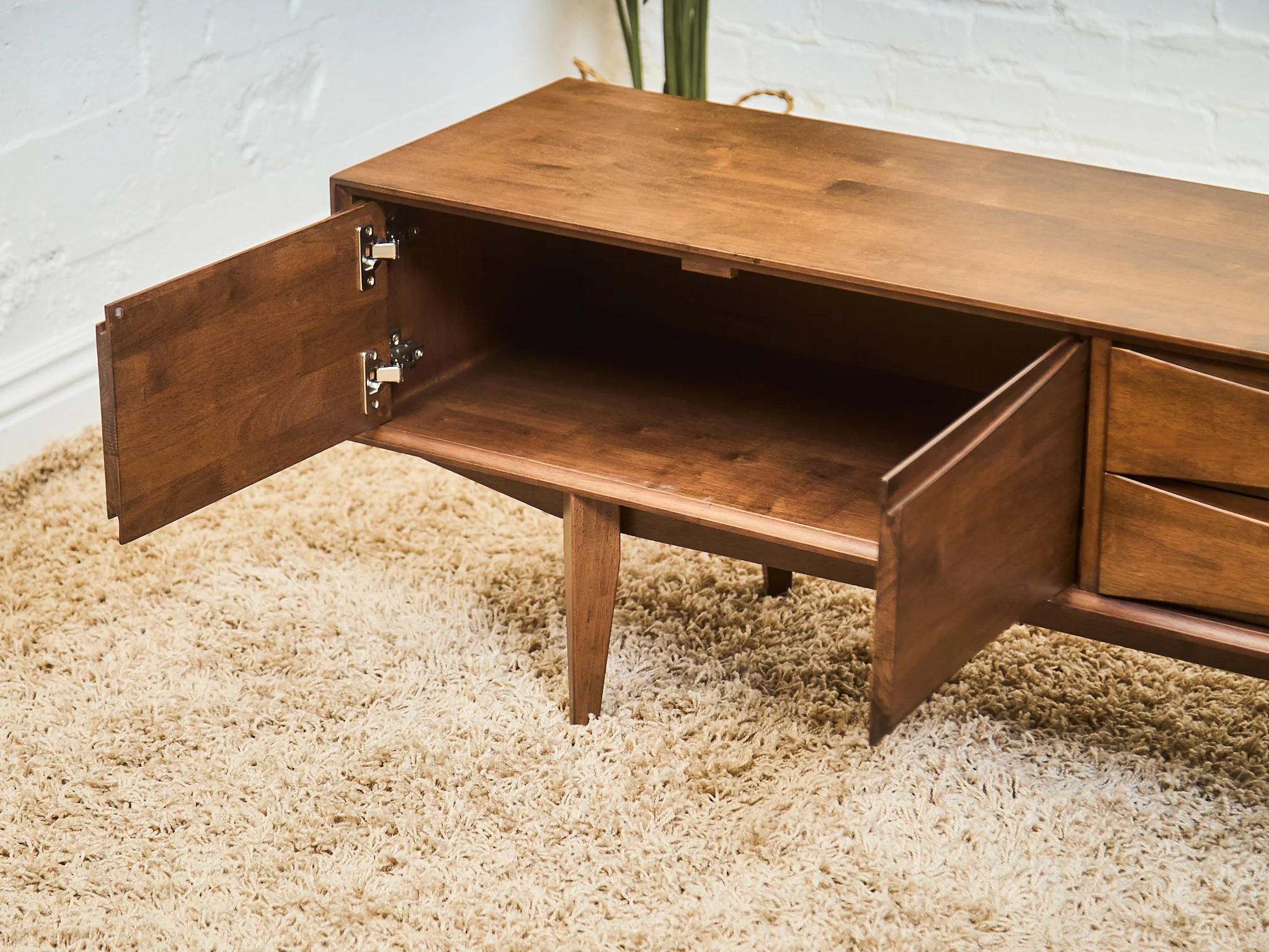 Solis Low Profile Credenza - Image 17